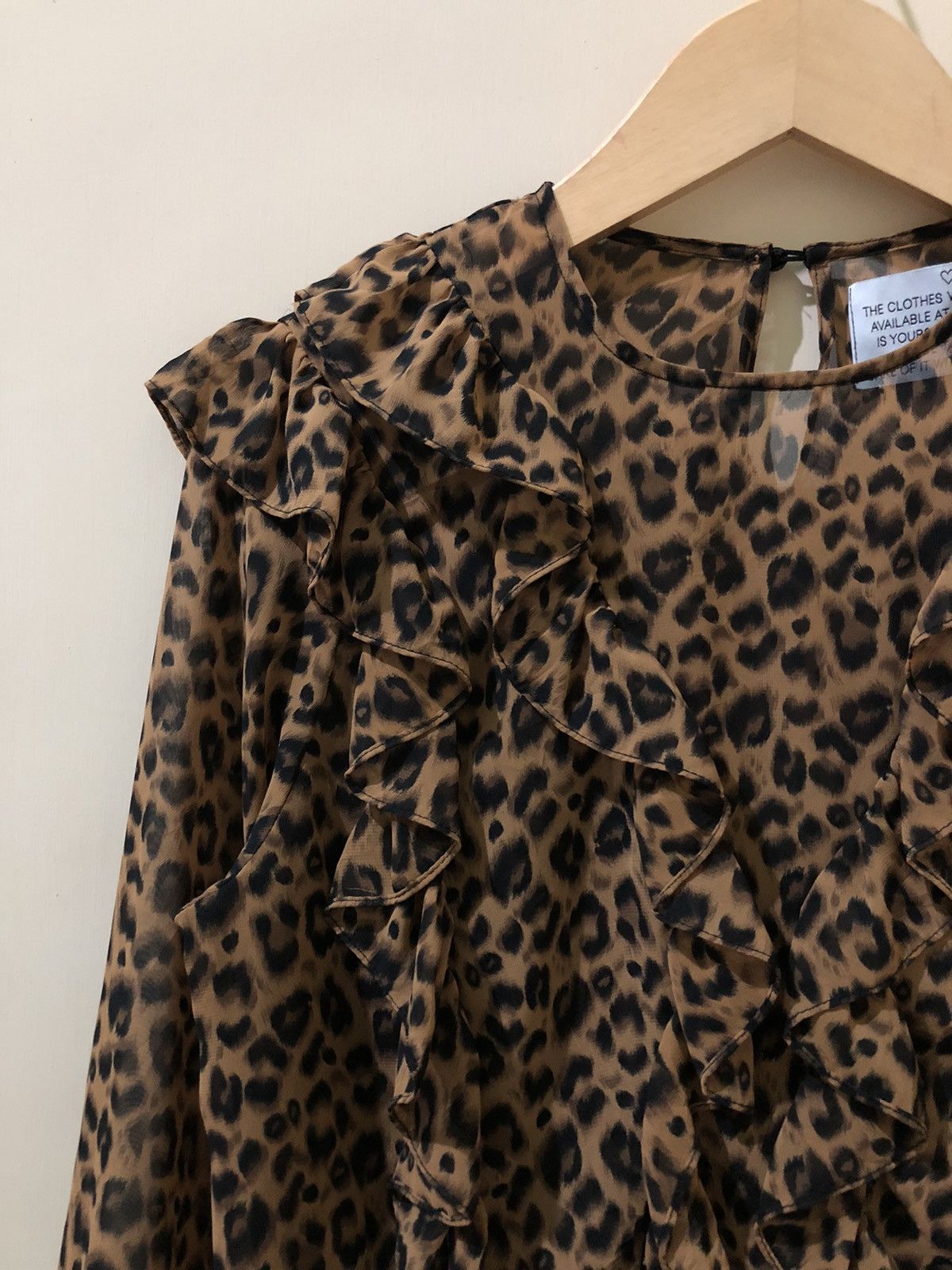 If Six Was Nine Style Nanda Leopard Blouse Asian Style Korean & Japanese Size ONE SIZE - 4 Thumbnail