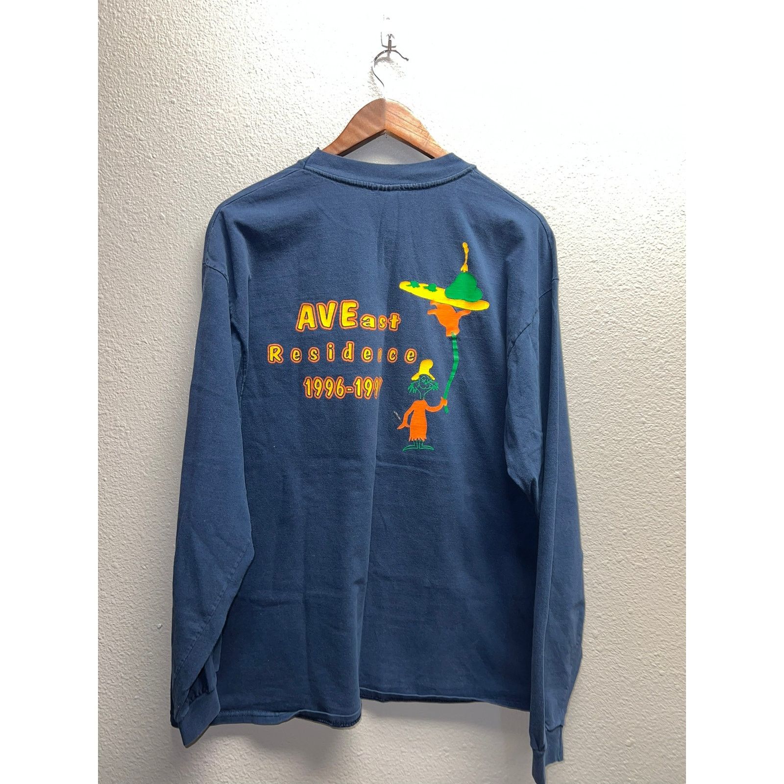 Hanes Vintage Cat In The Hat College Shirt Ave East Bethel 90s XL Size US XL / EU 56 / 4 - 6 Thumbnail