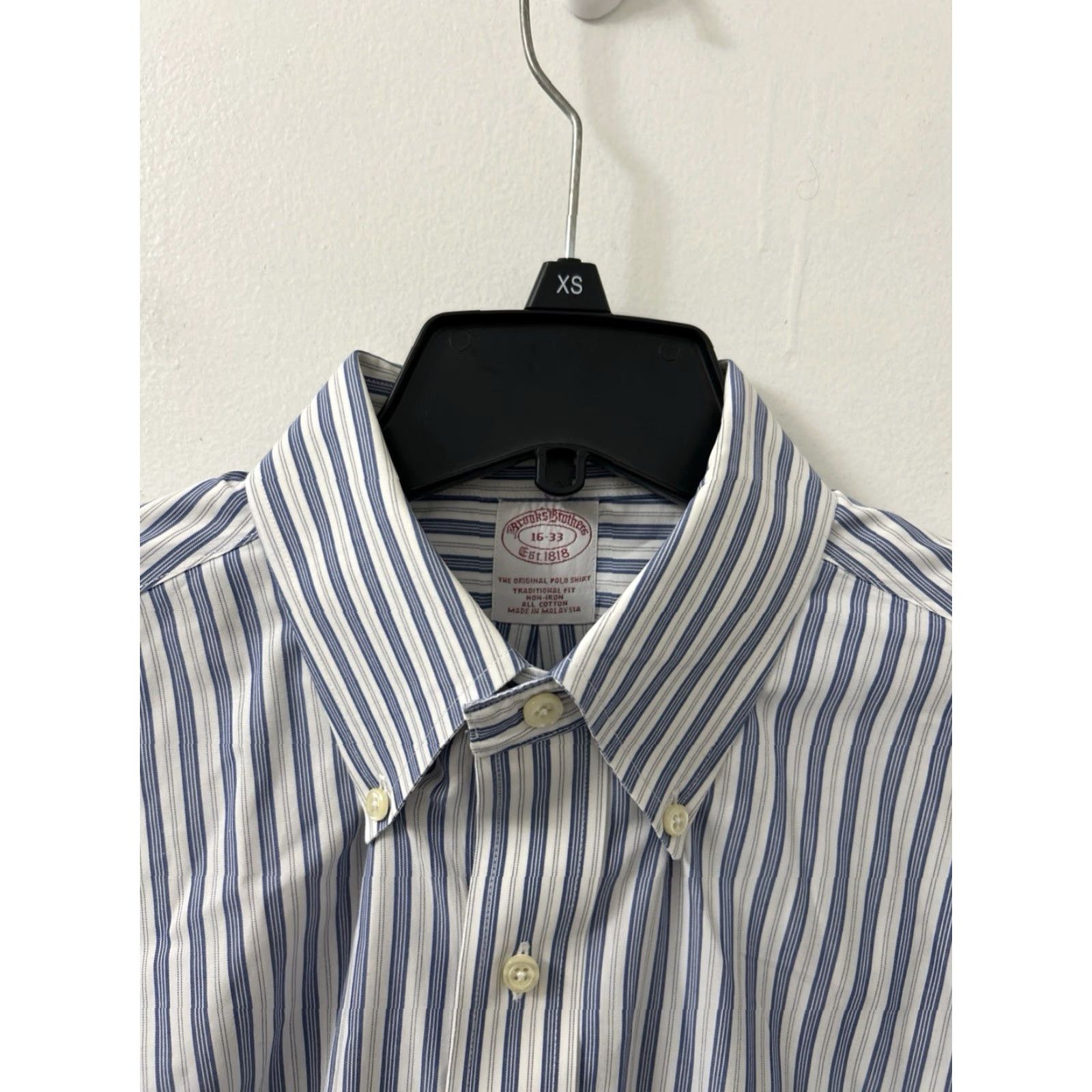 Brooks Brothers Brooks Brothers Original Polo Shirt Mens 16 Blue White Striped Traditional L/S Dress Shirt Non-Iron Button-Down Collar Size US L / EU 52-54 / 3 - 5 Thumbnail
