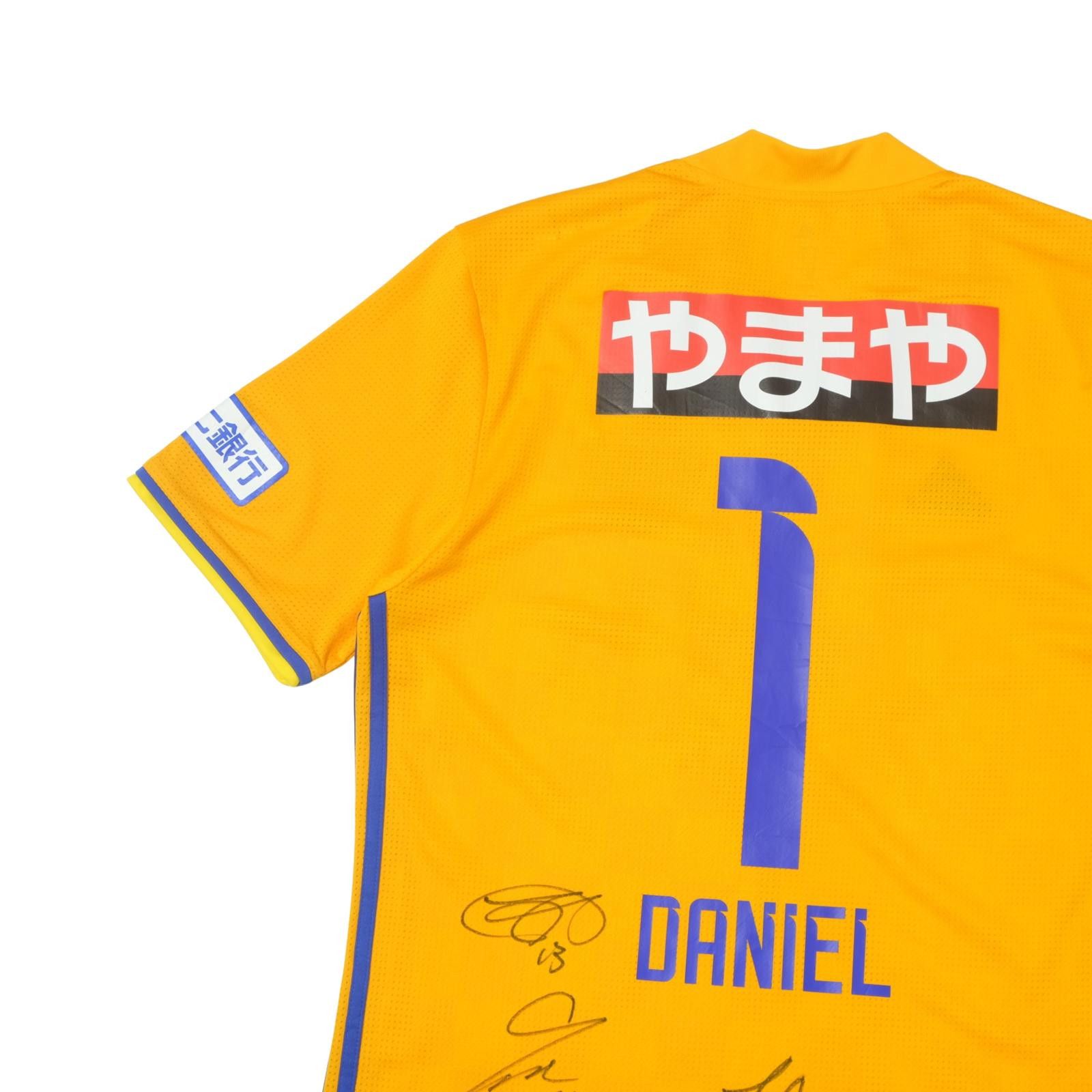 Adidas 2017 Vegalta Sendai Home Shirt J-League (M/L) Size US M / EU 48-50 / 2 - 4 Thumbnail