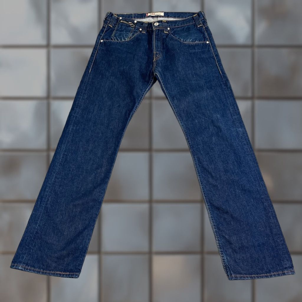 Levi's Levi's 504 Jeans Regular Straight 32 32 Dark Blue Indigo 100% Cotton Mens Vintage Jeans Regular Levi's 500 Series Size US 32 / EU 48 - 1 Thumbnail