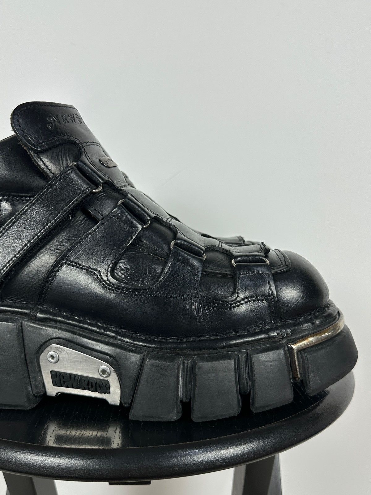 New Rock Vintage New Rock M.283 Terminator E-14 Black Leather Boots Size US 9 / EU 42 - 16 Thumbnail