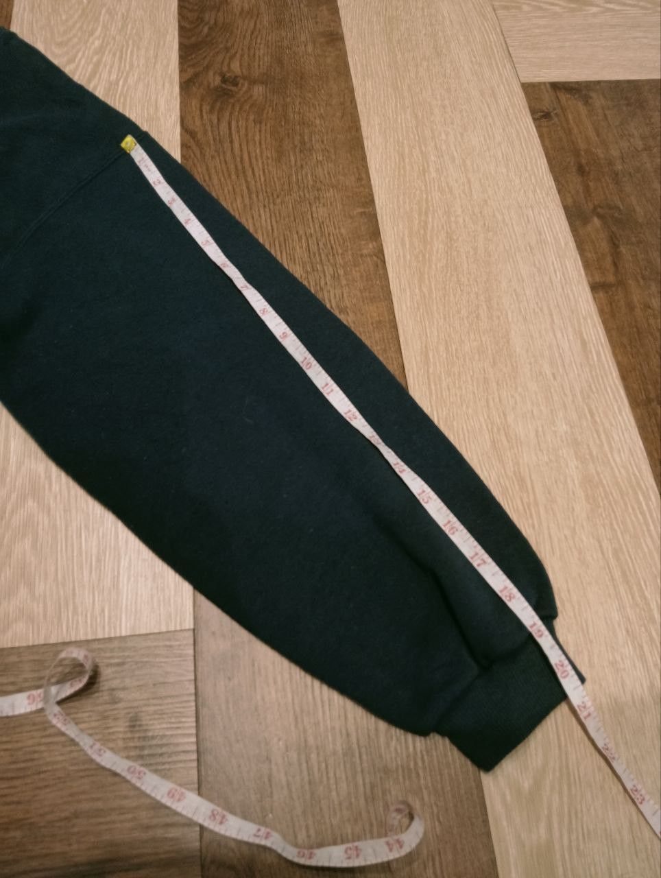 Pierre Balmain VINTAGE PIERRE BALMAIN SPELLOUT SWEATSHIRT - SIZE L Size US L / EU 52-54 / 3 - 9 Thumbnail