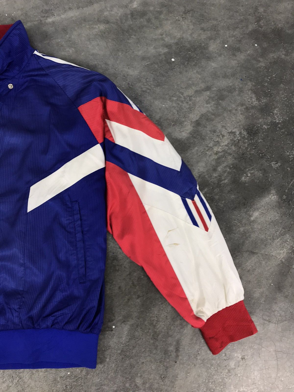 Adidas Vintage Adidas 90s Windbreaker Size US L / EU 52-54 / 3 - 3 Thumbnail