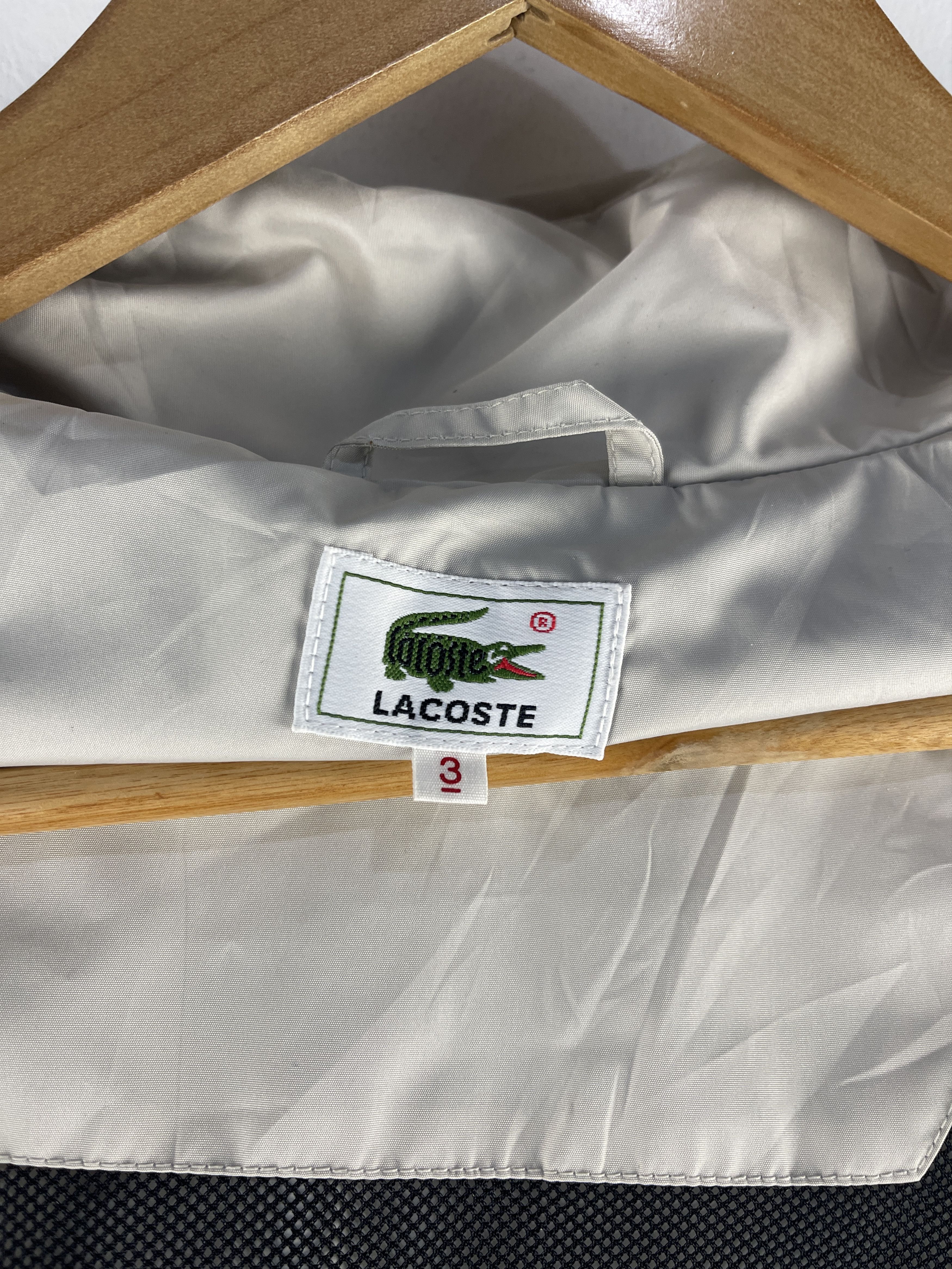 Lacoste Vintage Lacoste Lightweight Hooded Rain Jacket Size US M / EU 48-50 / 2 - 16 Thumbnail