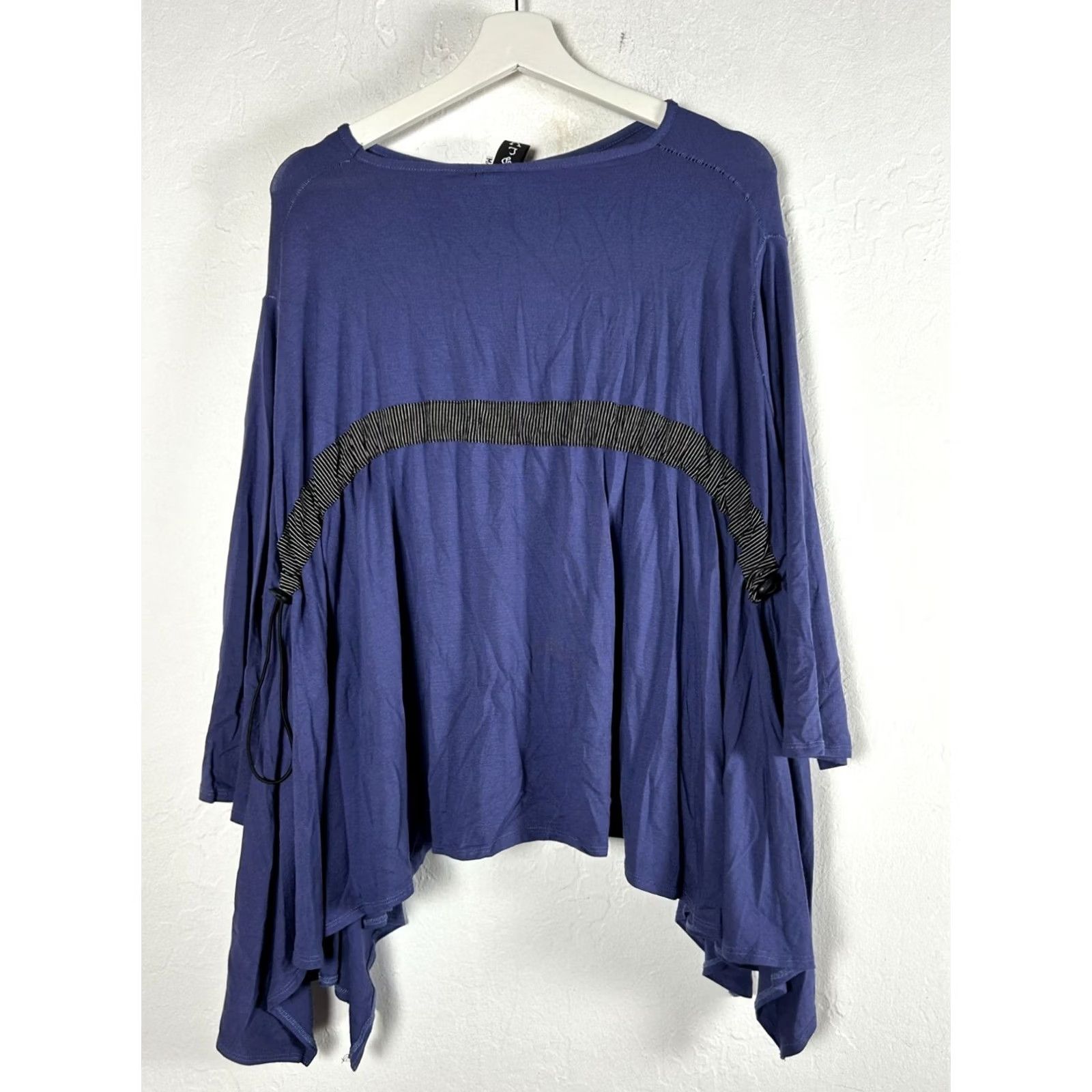 Vintage Noblu Womens Tunic Top M/L Blue Stretch Asymmetrical Hem Rayon Spandex Lagenlook Made In USA Women Size M Size M / US 6-8 / IT 42-44 - 2 Thumbnail