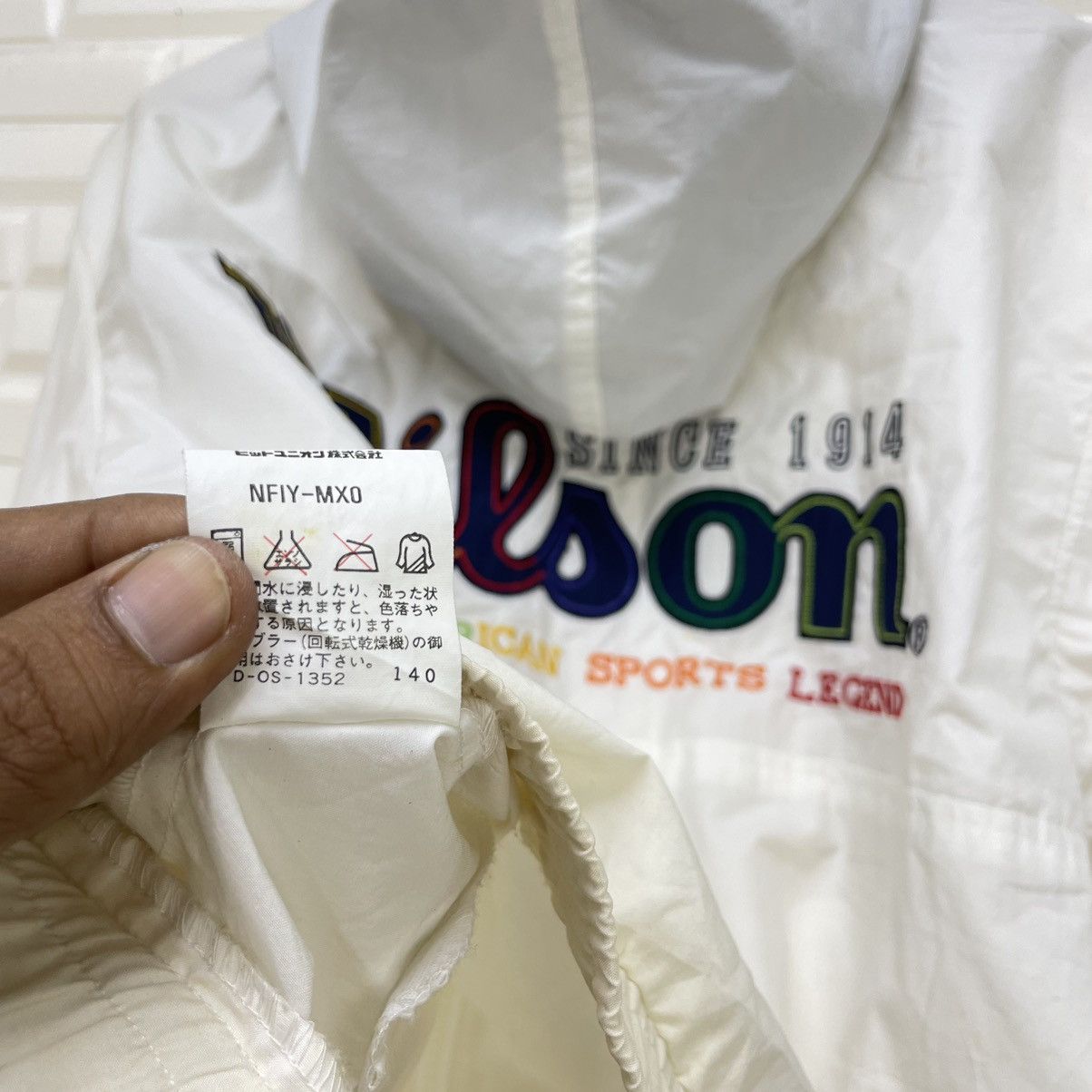 Wilson Wilson Colourful Spellout Logo Hooded Jacket Size US M / EU 48-50 / 2 - 10 Thumbnail