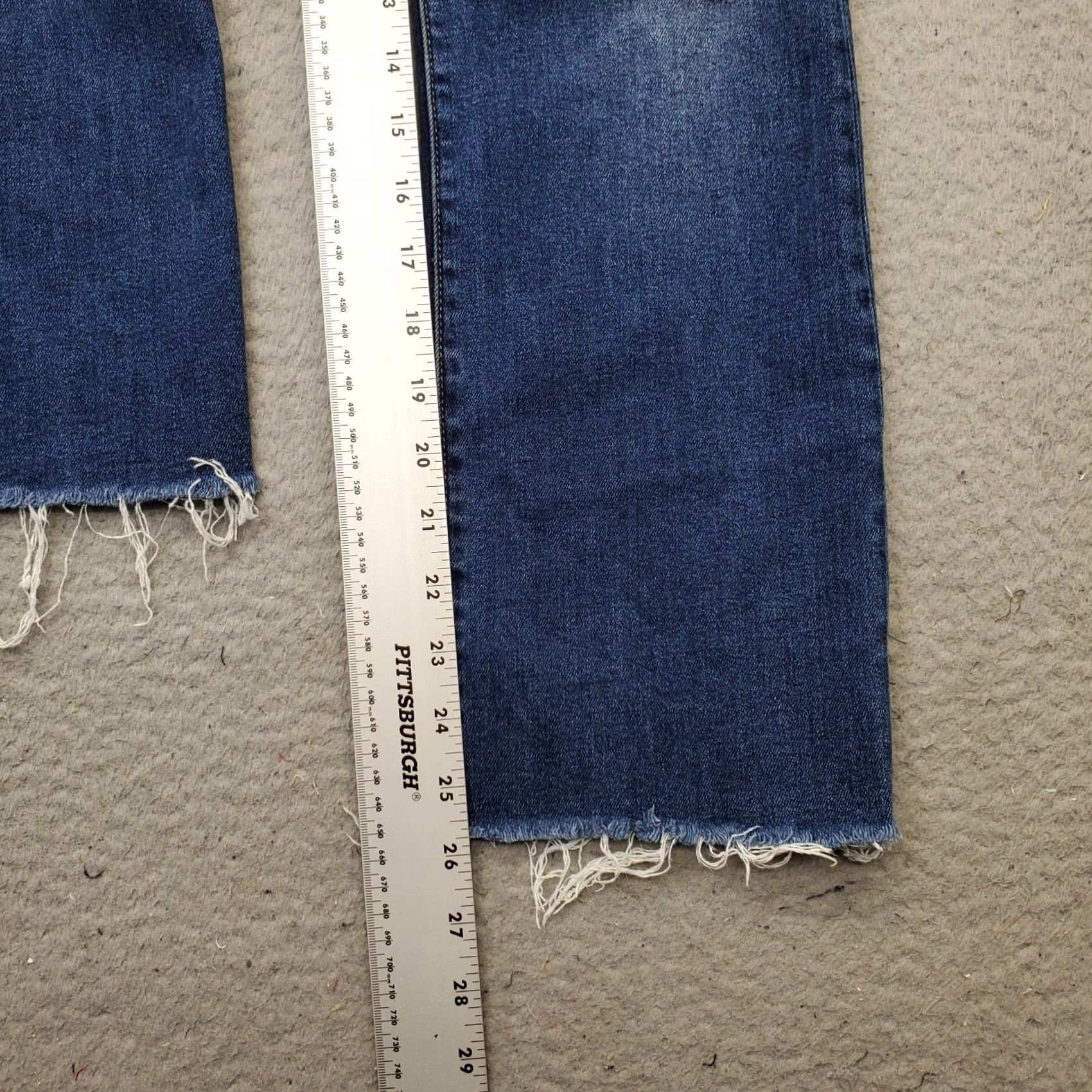 Vintage LEVEL 99 Womens Bootcut Jeans 28 Blue Denim Ripped High Rise Frayed Hem DC2E08 Jeans Womens Size 28 Blue Denim Distressed 5-Pocket Regular Mens Girls Size 28" / US 6 / IT 42 - 4 Thumbnail
