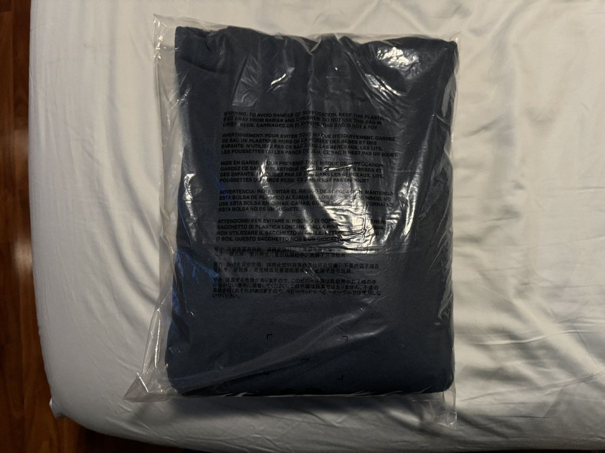 Balenciaga × Gap × Kanye West Yeezy Gap Polar Fleece Hoodie Navy Size Small Size US S / EU 44-46 / 1 - 23 Thumbnail