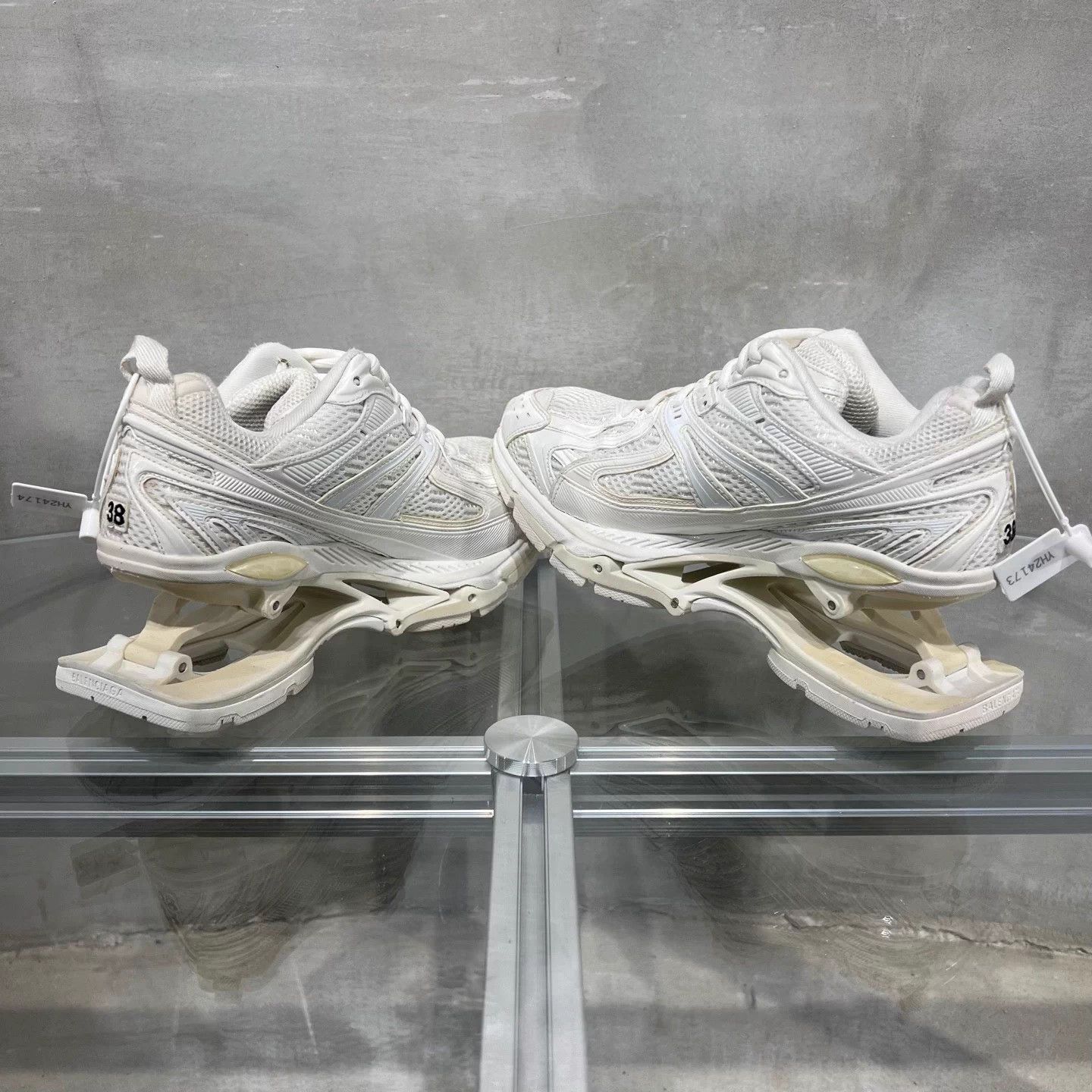 Balenciaga Balenciaga x-pander white spring women's 38 trainer Size US 7 / IT 37 - 5 Thumbnail