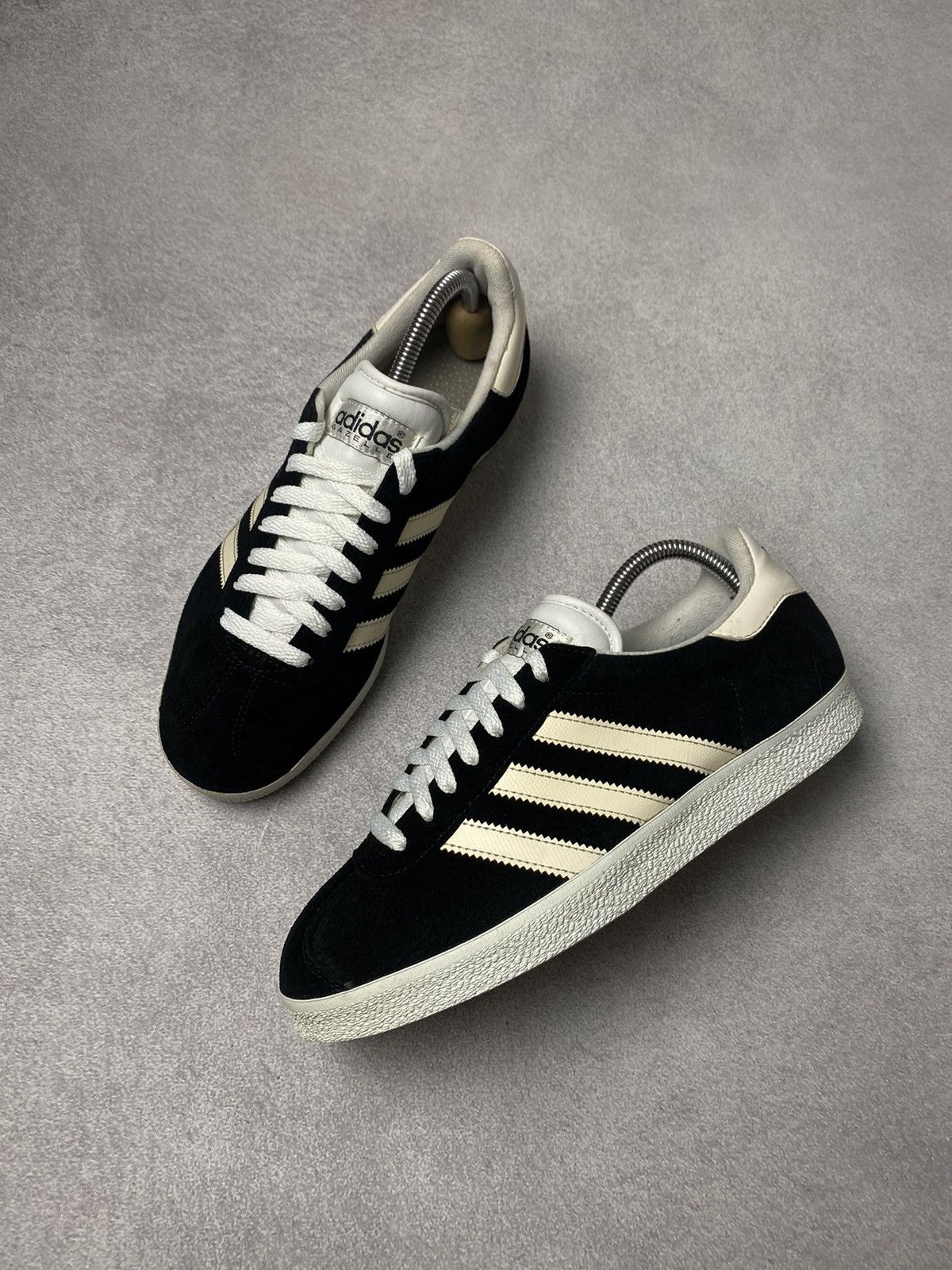 Vintage 🔥RARE🔥 Vintage Adidas Gazelle 1994 originals sneakers Size US 8.5 / EU 41-42 - 1 Thumbnail