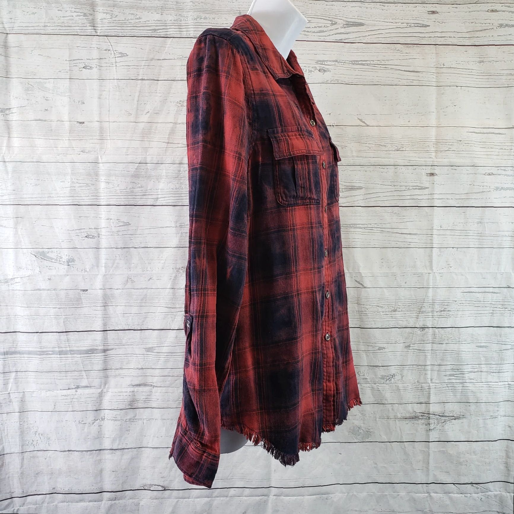 Vintage **Dear John Women's Red Plaid Button Front Medium Sleeve Shirt** User: Dear John Women's Red Plaid Button Front Medium Sleeve Shirt Size M / US 6-8 / IT 42-44 - 3 Thumbnail