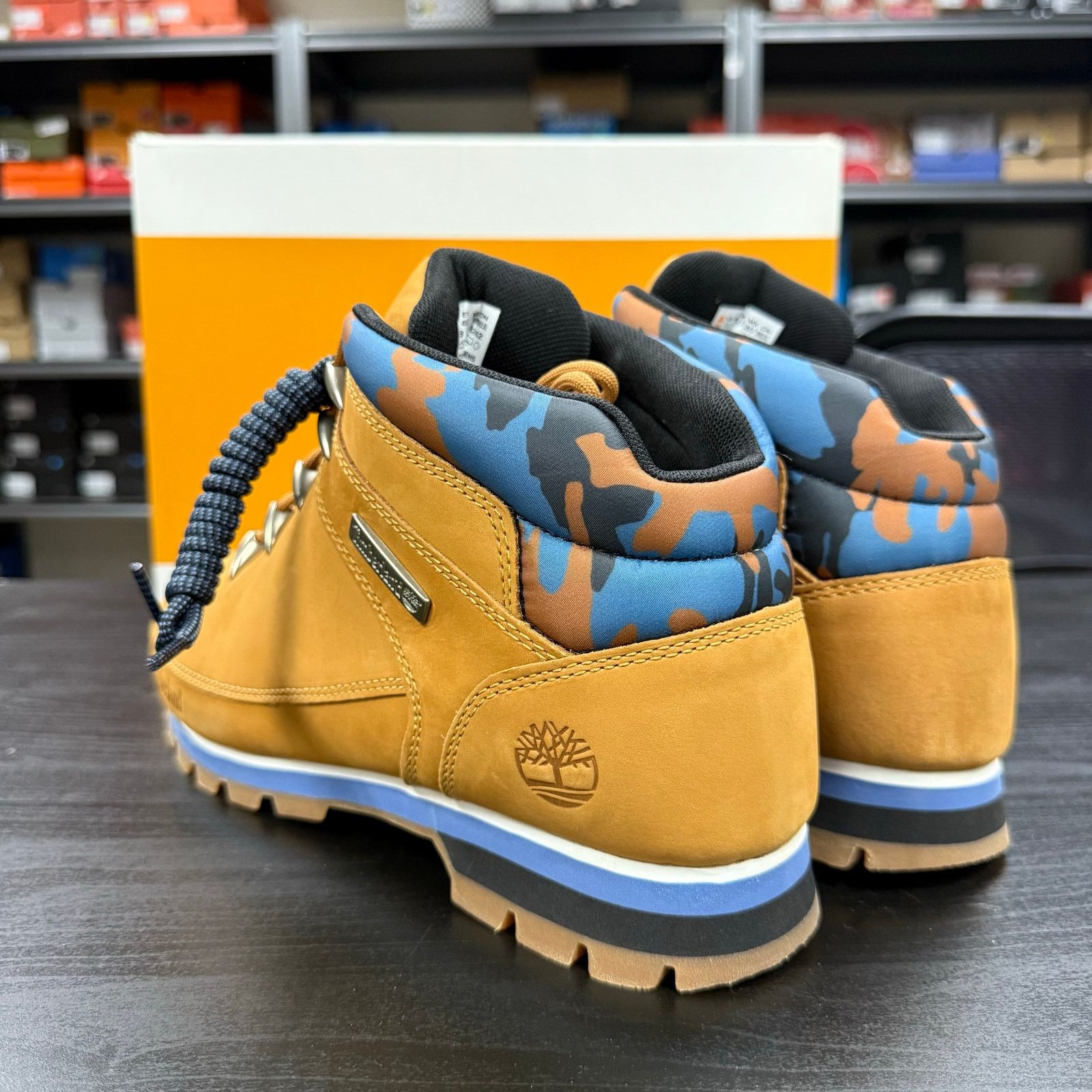 Timberland TIMBERLAND MEN'S 12 EURO SPRINT HIKER MID NUBUCK WHEAT A67FB Size US 12 / EU 45 - 2 Thumbnail