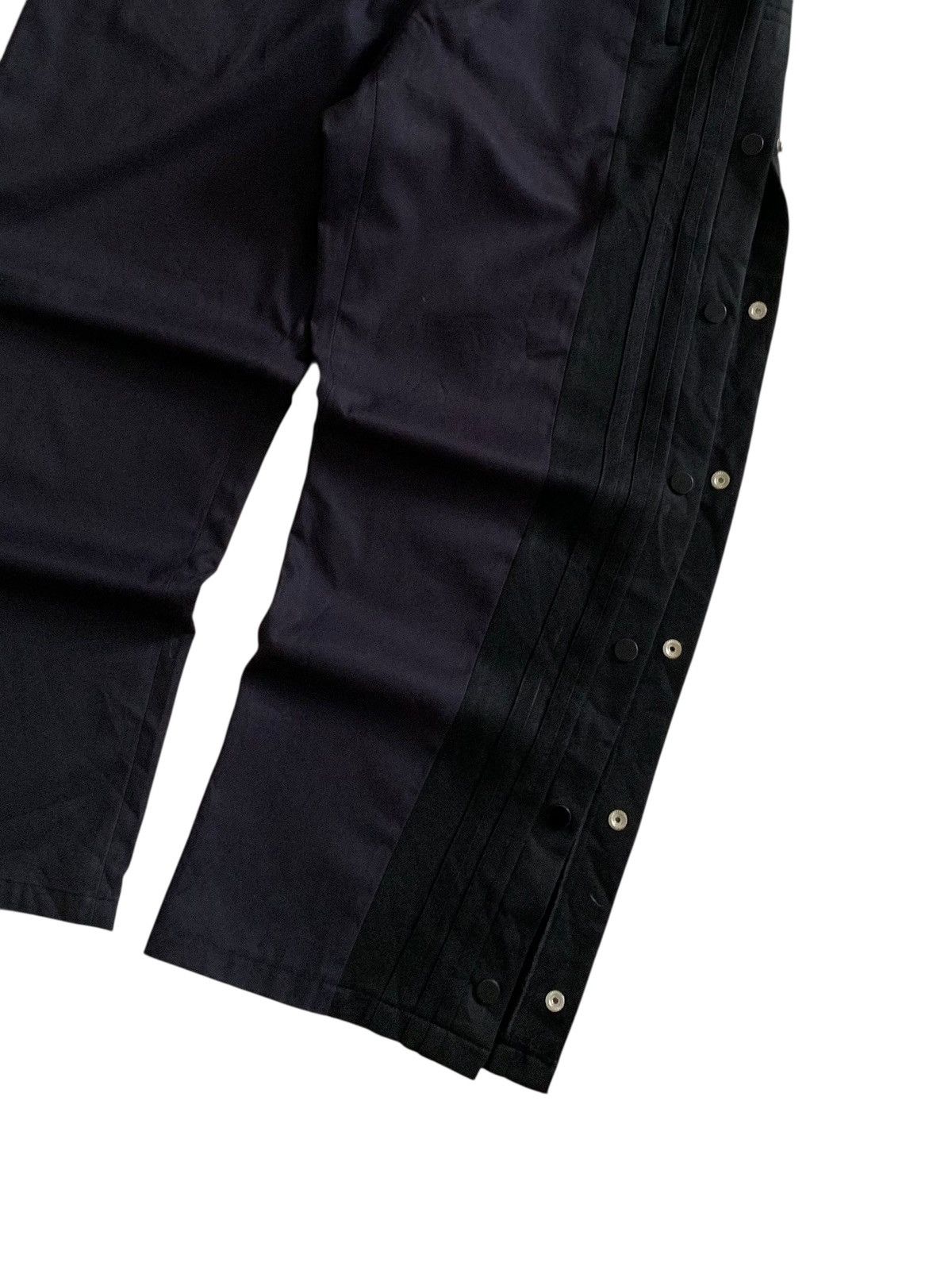 Maison Margiela Offer📦 Maison Margiela SS19 Button Detailed Pants Size US 34 / EU 50 - 2 Thumbnail