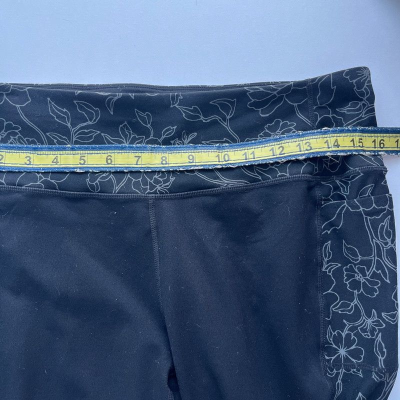 SKECHERS Skechers Women's Floral Graphic Leggings Black Size 30" / US 8 / IT 44 - 5 Thumbnail