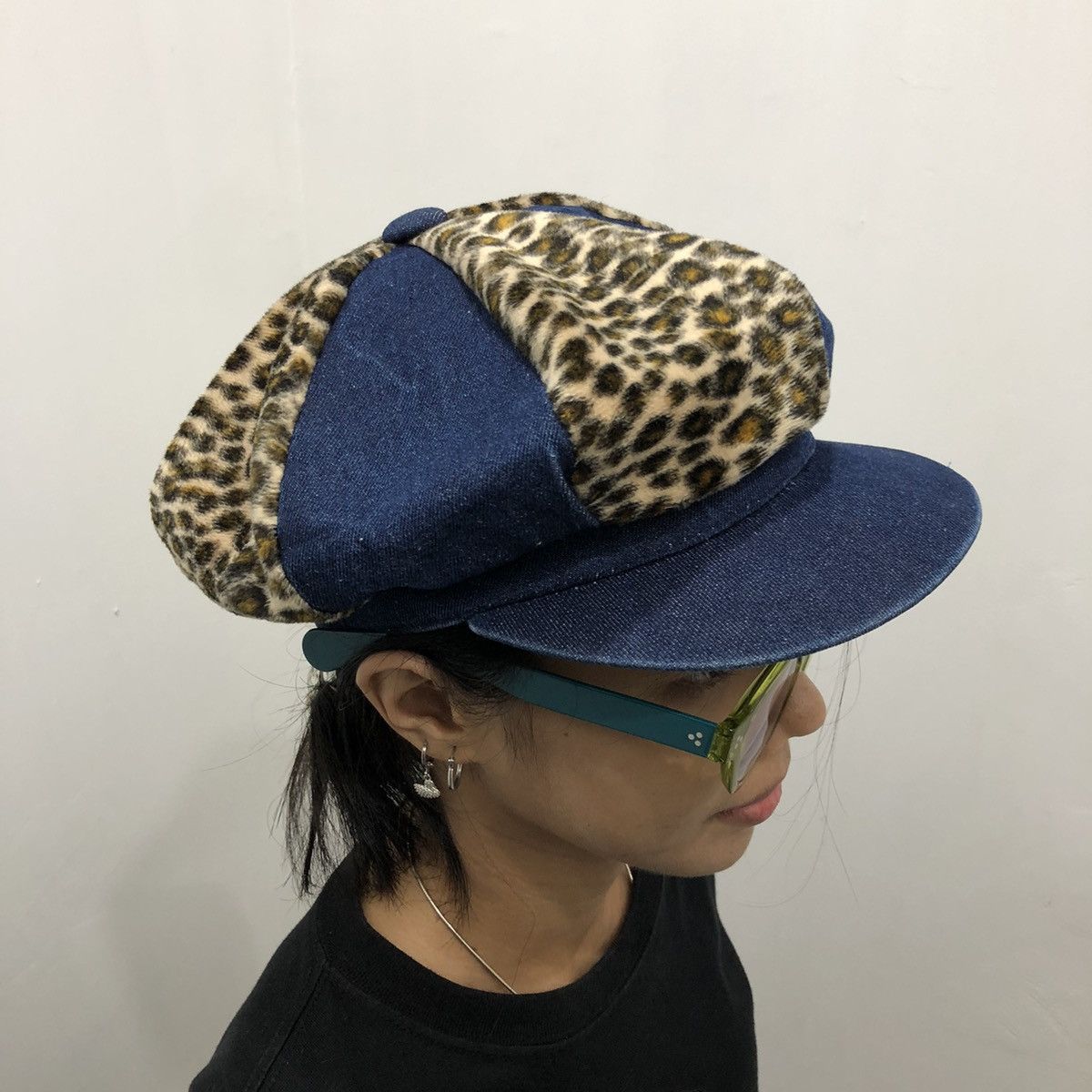 Vintage Denim Leopard Hat Cap Vintage Retro Y2k Streetwear Style Size ONE SIZE - 1 Thumbnail