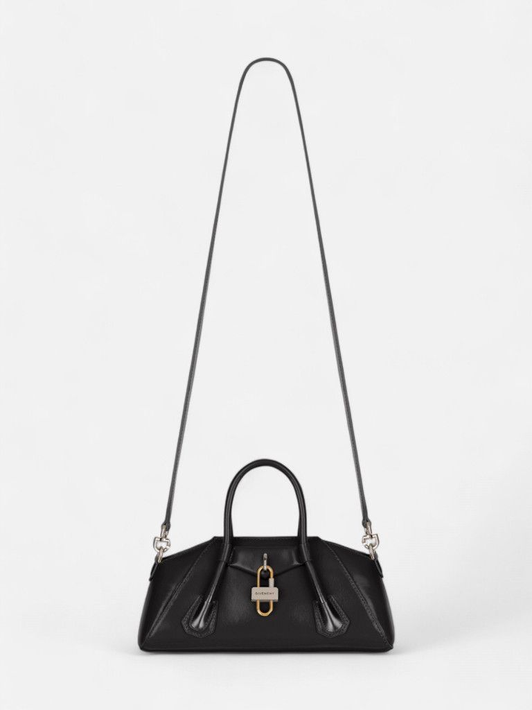 Givenchy os11x0826 Size: OS / Mini Antigona Bag in Black Size ONE SIZE - 2 Thumbnail