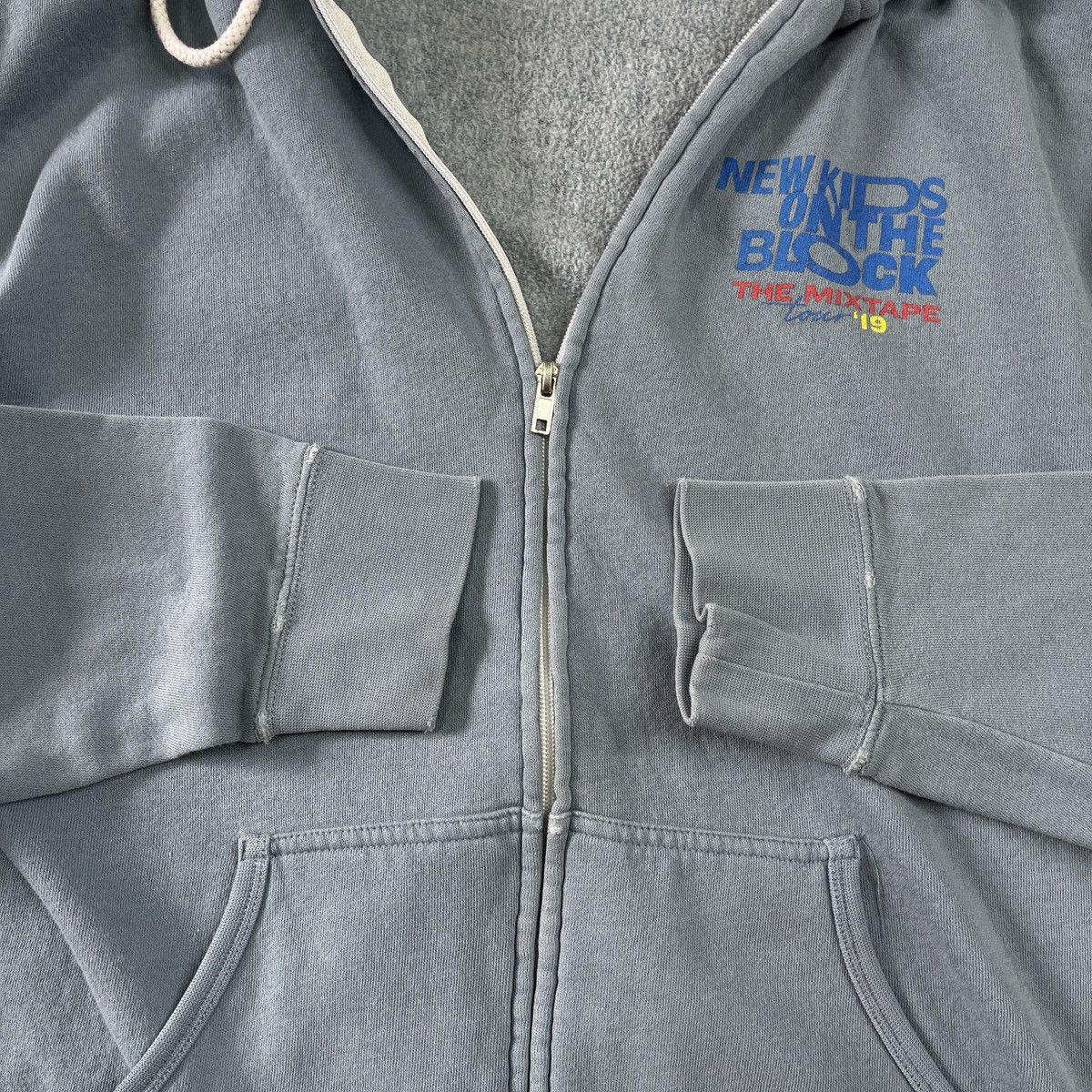 Independent Trading Co. × New Kids On The Block New Kids On The Block The Mixtape Tour 19 Size US L / EU 52-54 / 3 - 16 Thumbnail