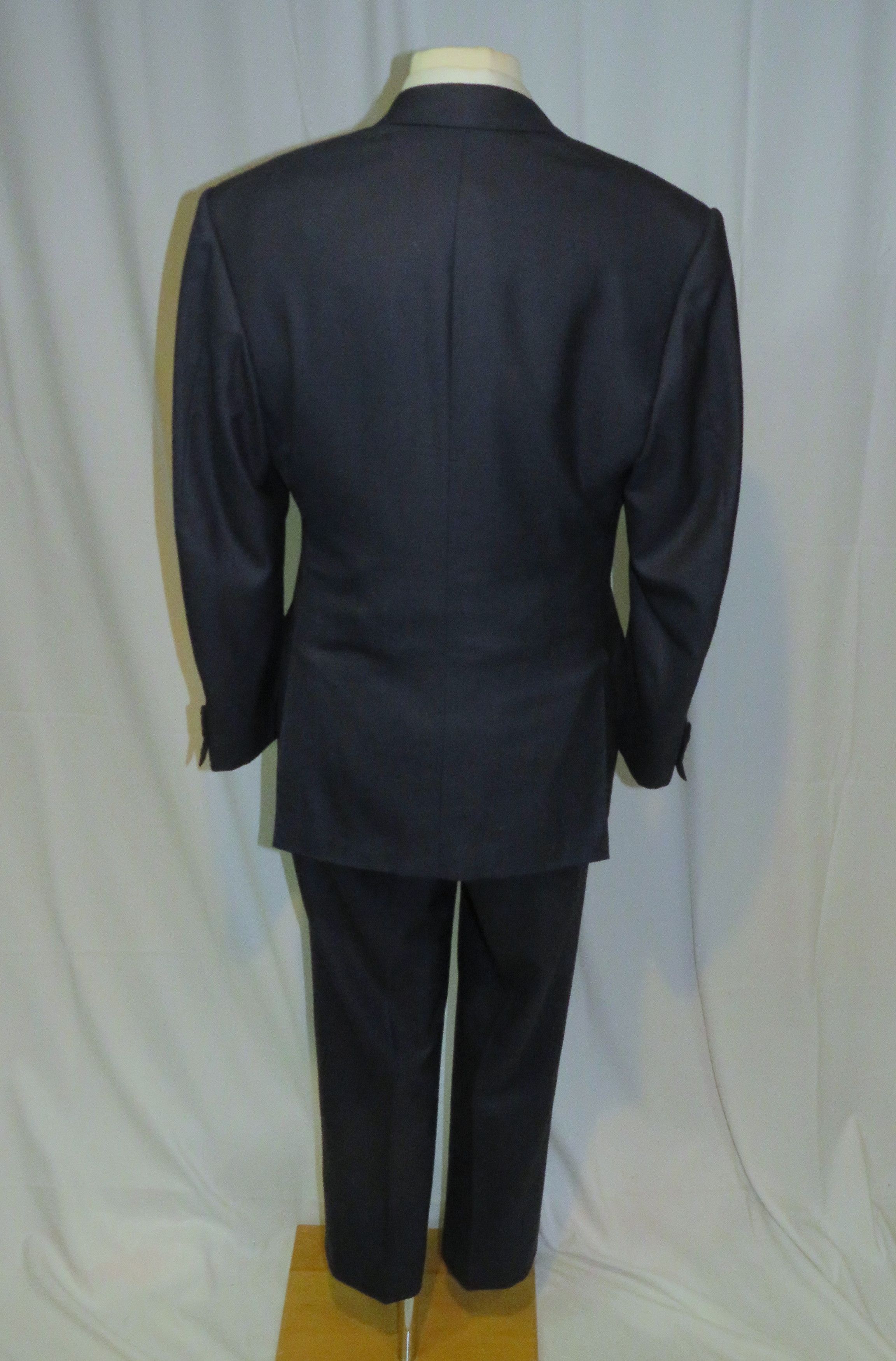 Huntsman × Savile Row Bespoke 2022 Navy Blue Birdseye One Button Suit 34S Size 34S - 2 Thumbnail
