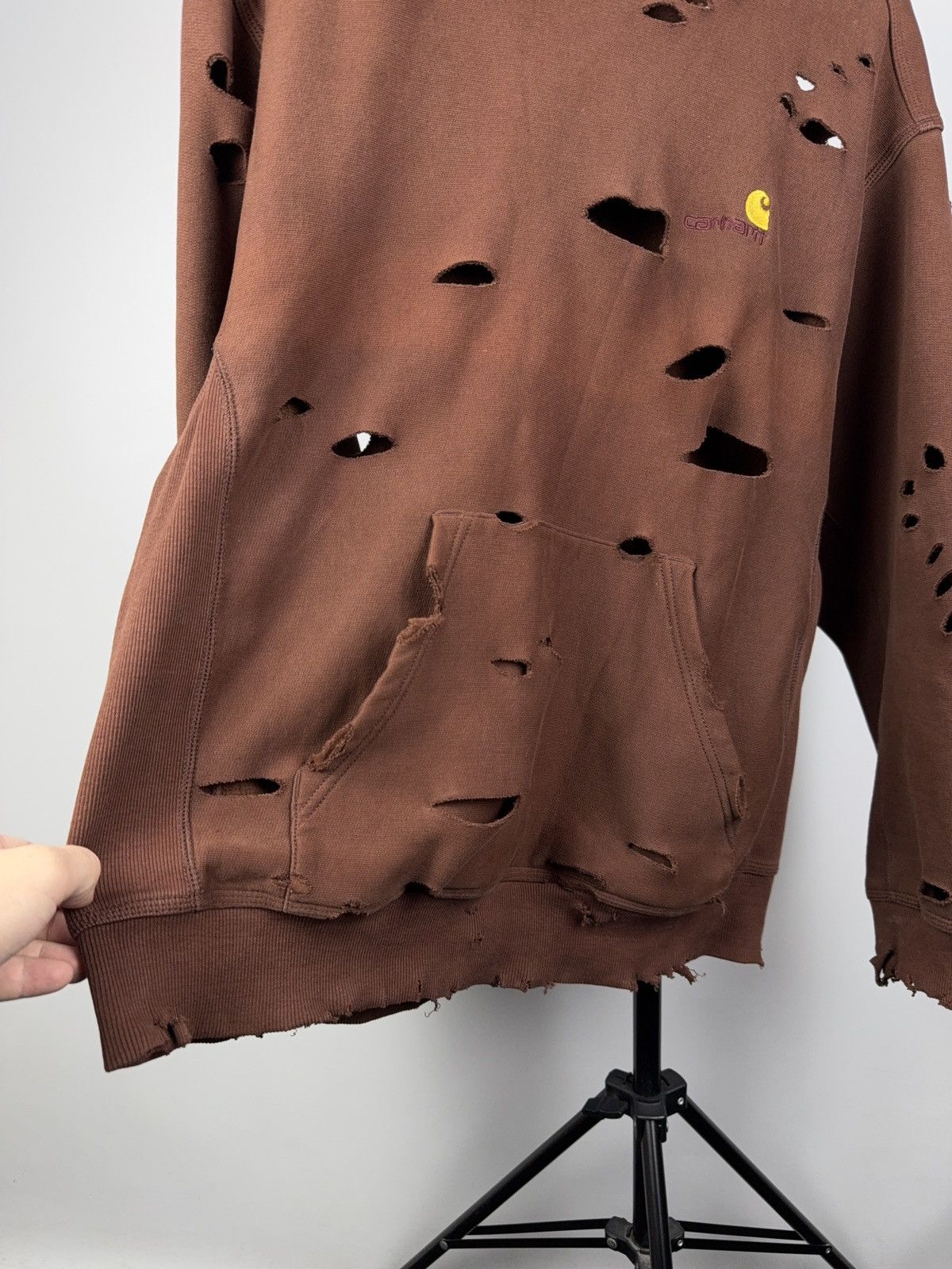 Carhartt 00s Y2K Carhartt WIP Distressed Brown Destroyed Sweatshirt L Size US L / EU 52-54 / 3 - 8 Thumbnail