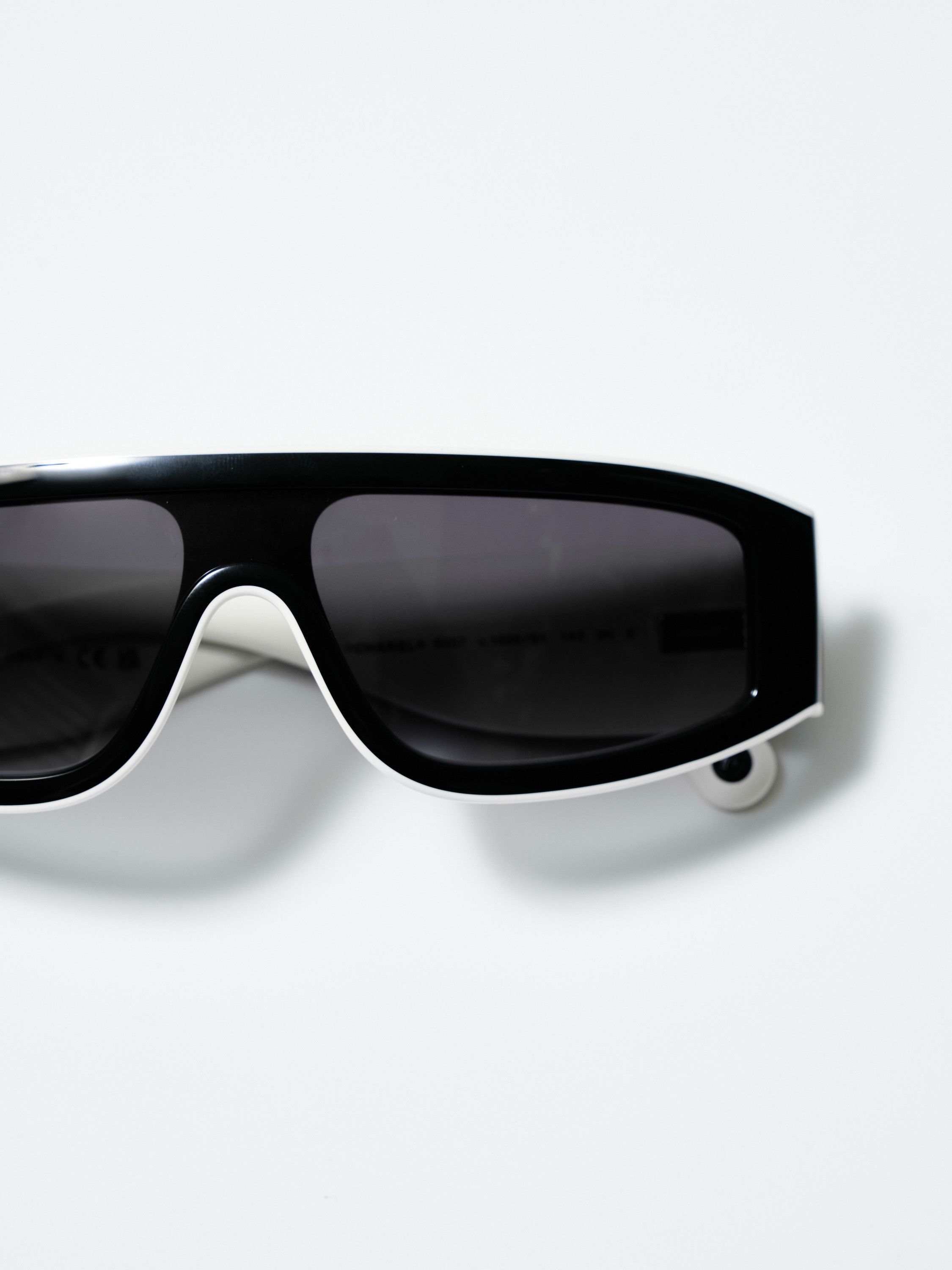 Chanel CHANEL 0CH6057 1656S6 Size ONE SIZE - 8 Thumbnail