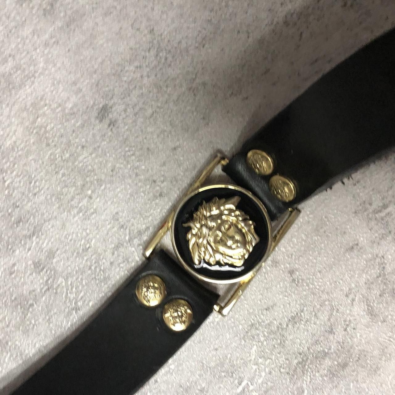 Other Black leather belt with gold buckle and lion head detail Size ONE SIZE - 3 Thumbnail