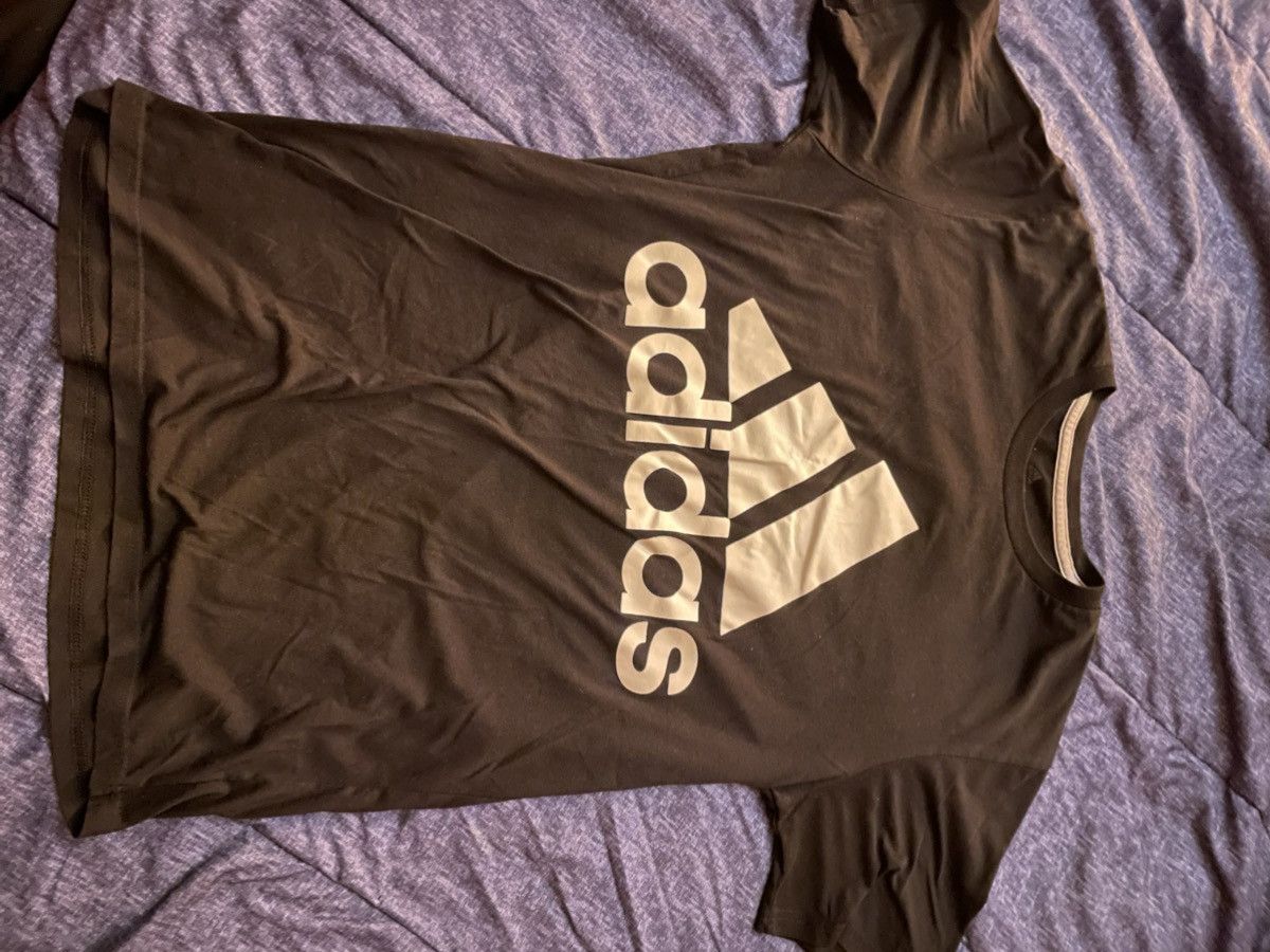 Adidas Adidas Short Sleeve Tee Size US L / EU 52-54 / 3 - 1 Thumbnail