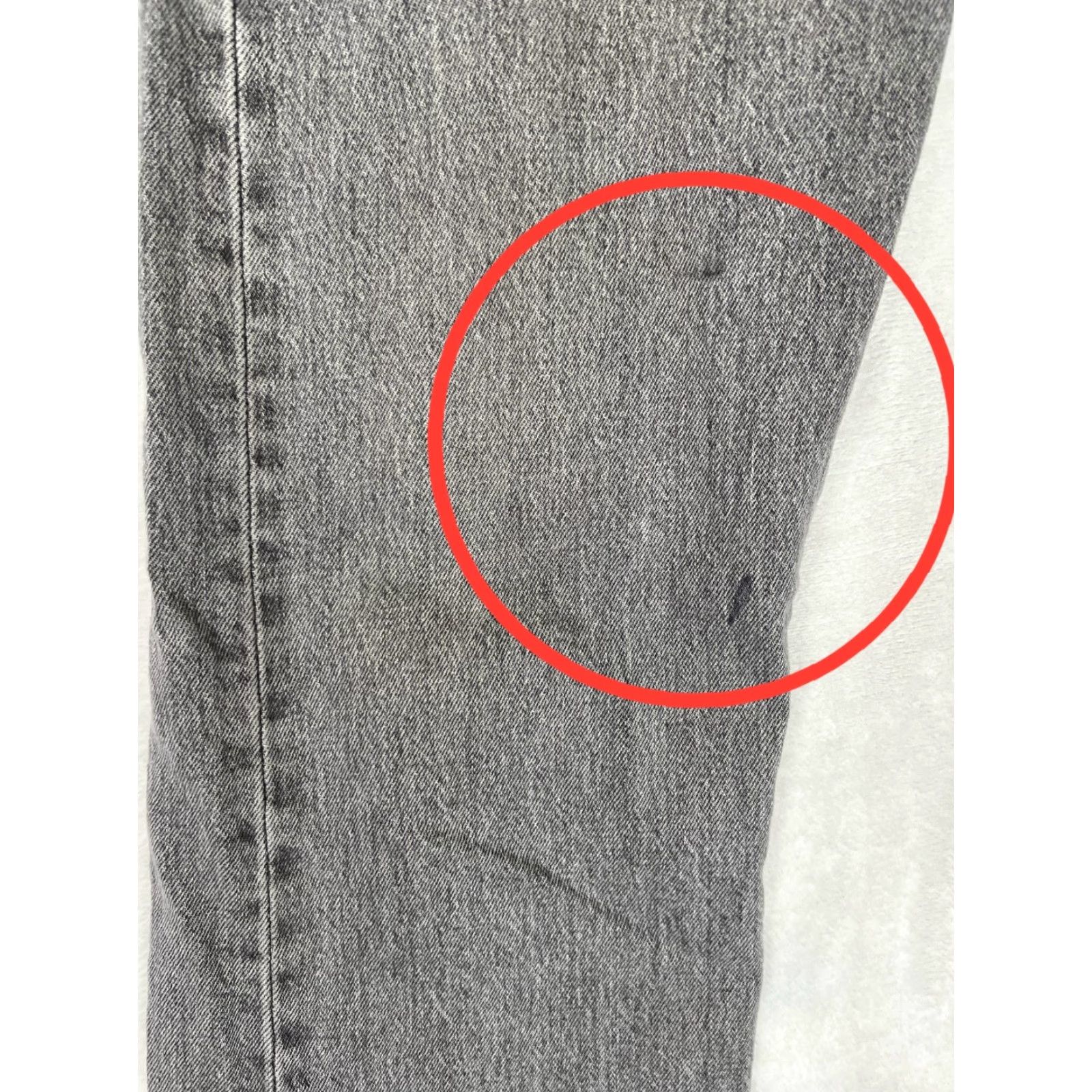 Levi's VINTAGE Levi’s 501 Gray Denim Jeans 33x32 Men Regular 32in Inseam 5-Pocket Stains Mexico Jeans Size US 33 - 4 Thumbnail