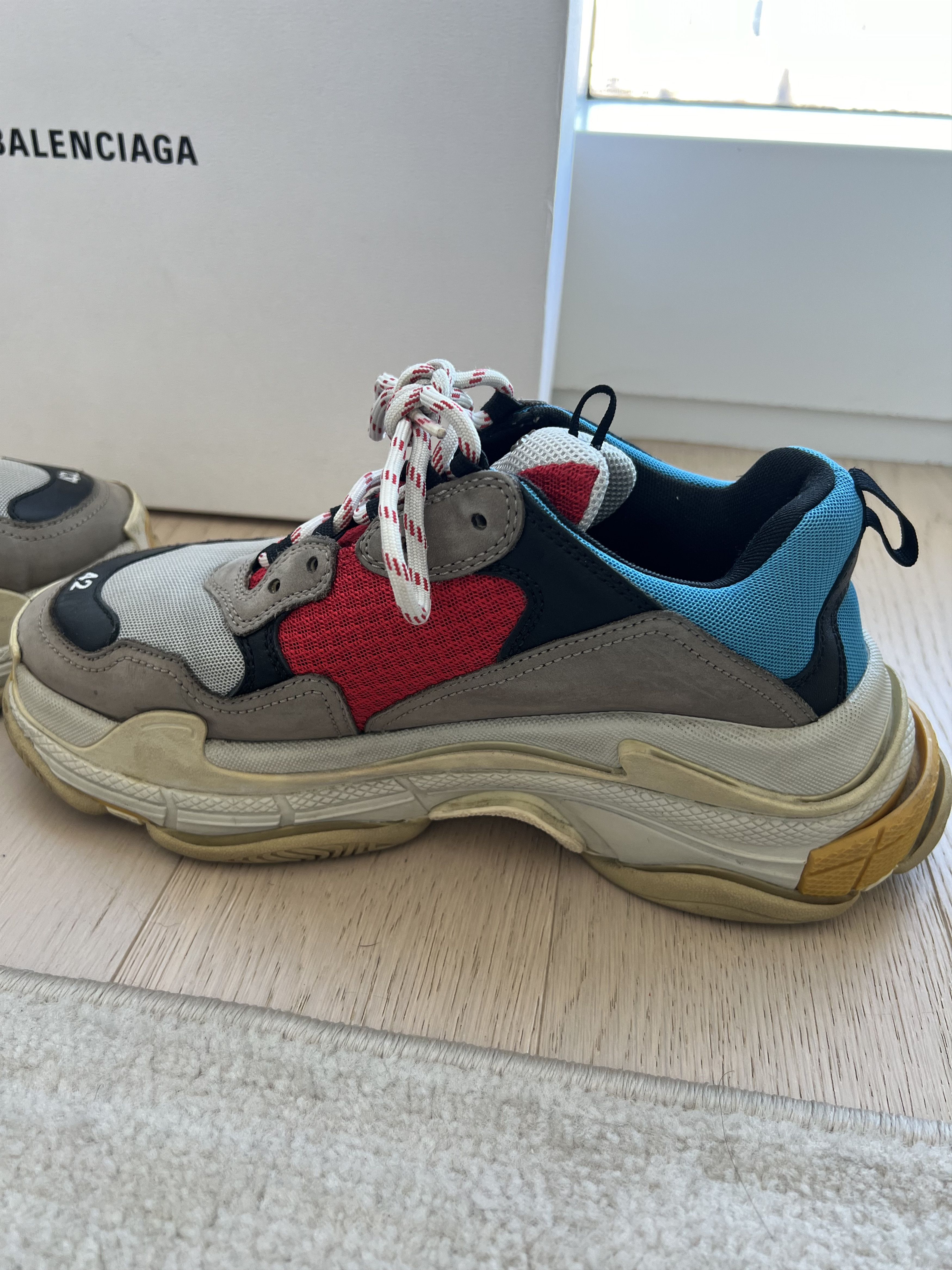 Balenciaga Triple S Size US 9 / EU 42 - 7 Thumbnail