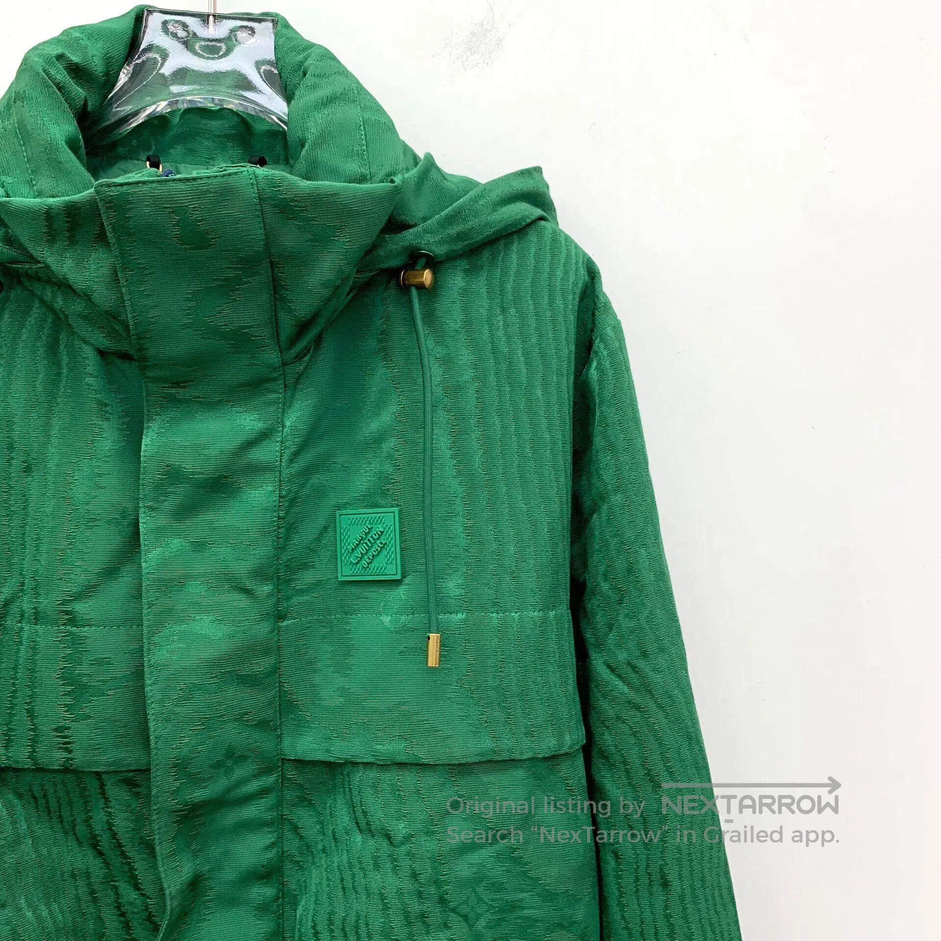 Louis Vuitton Louis Vuitton Green logo badge hooded long-sleeved jacket| Size US S / EU 44-46 / 1 - 3 Thumbnail