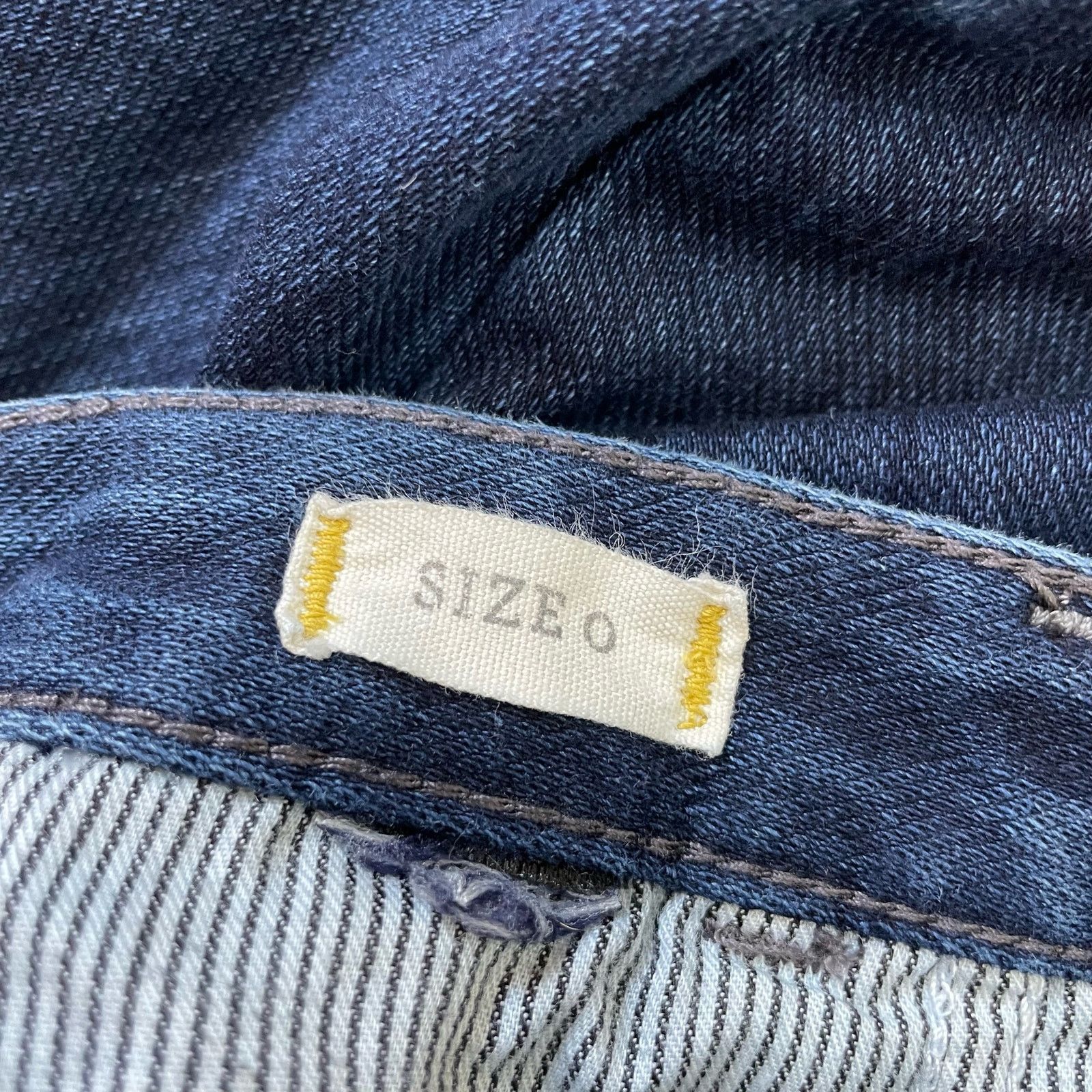 Madewell Madewell Dark Wash Denim Low Rise Skinny Jeans - Size 0 Size 25" / US 0 / IT 36 - 4 Thumbnail
