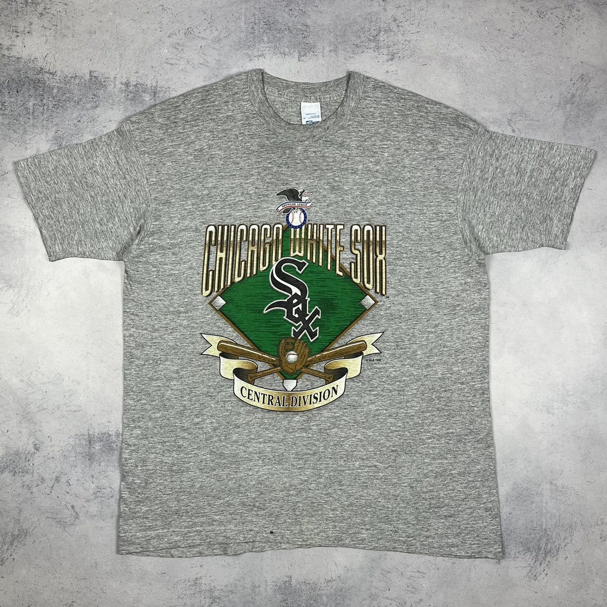 MLB Vintage MLB Chicago White Sox big logo rare tee 1995 Size US XL / EU 56 / 4 - 2 Thumbnail
