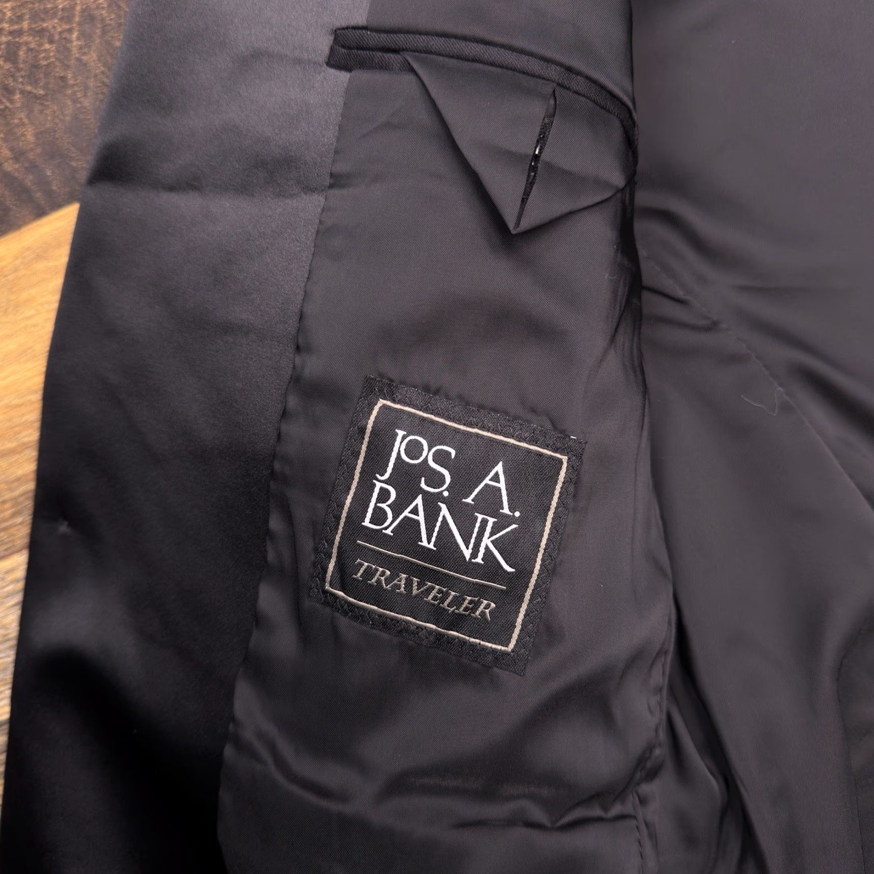 Jos. A. Bank Jos A Bank Traveler Tuxedo Suit 42 Short Black 36 Waist Pants Formal 2 Piece New Size US 42 / EU 58 - 3 Thumbnail