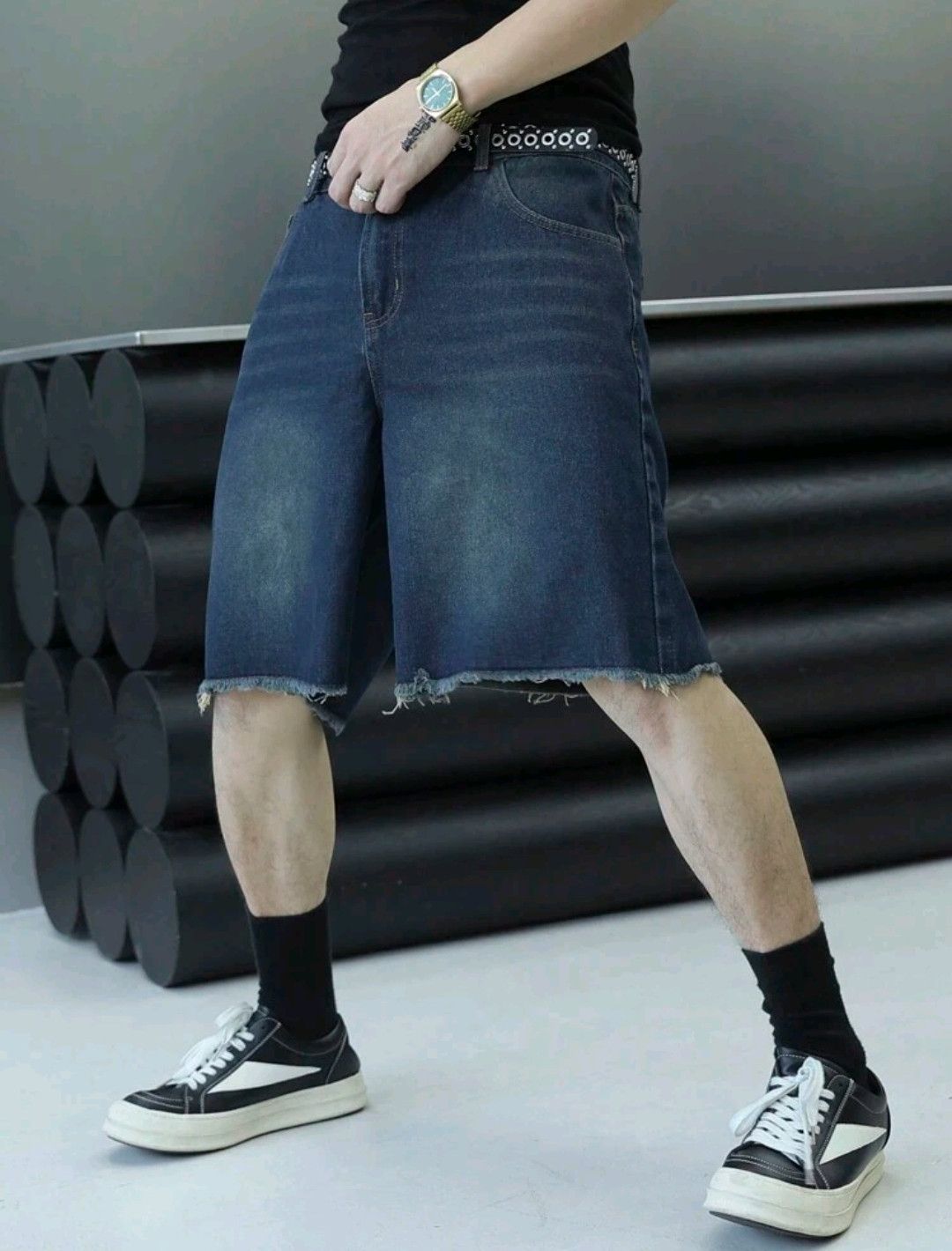 Japanese Brand × Jean Bold Distressed Faded Frayed Streetwear Y2K Jorts Size US 34 / EU 50 - 1 Thumbnail