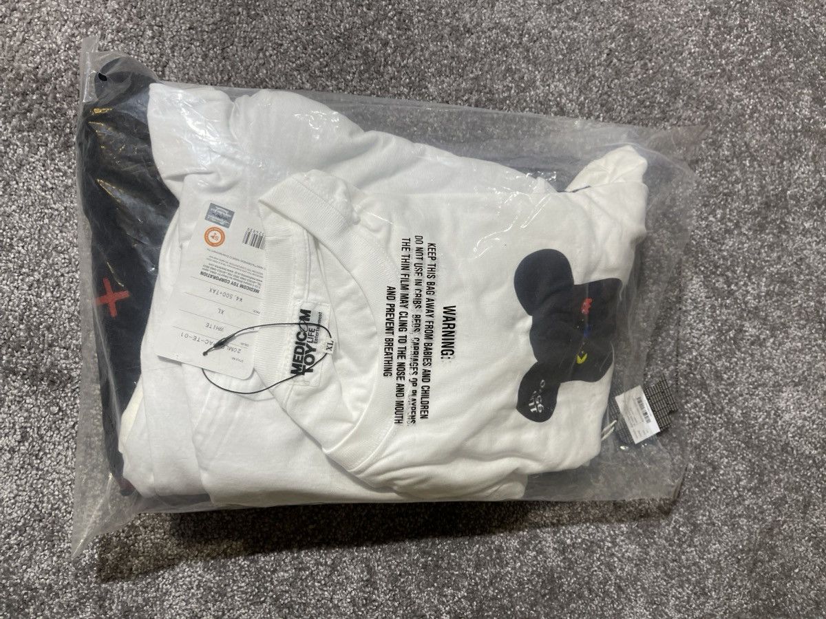 Medicom Toy BE@RBRICK X Pac Man 40th Anniversary T-Shirt White XL NWT Size US XL / EU 56 / 4 - 2 Thumbnail