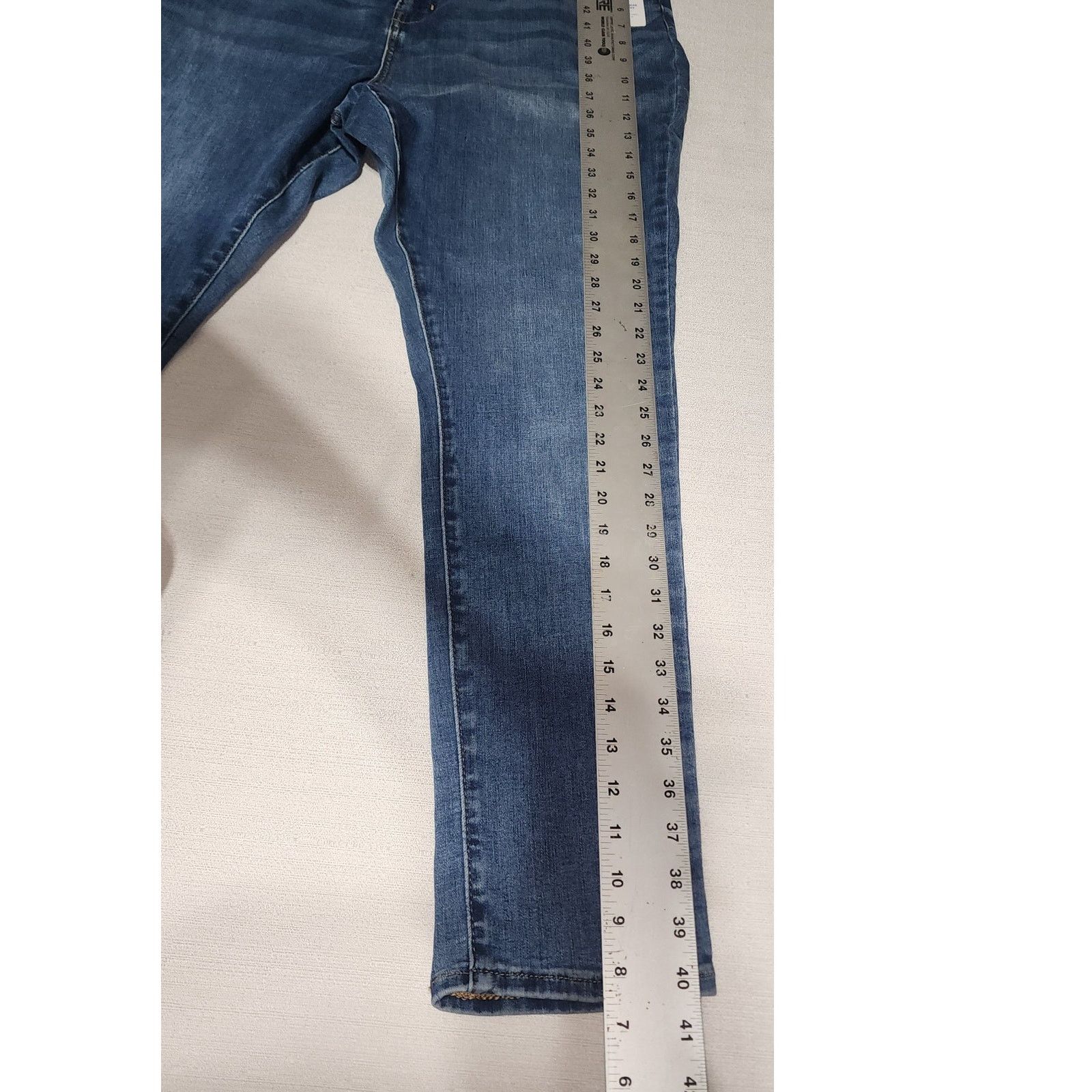 Other Denizen ultra high rise super skinny W34''x L40'' Size 40" / US 18 - 4 Thumbnail
