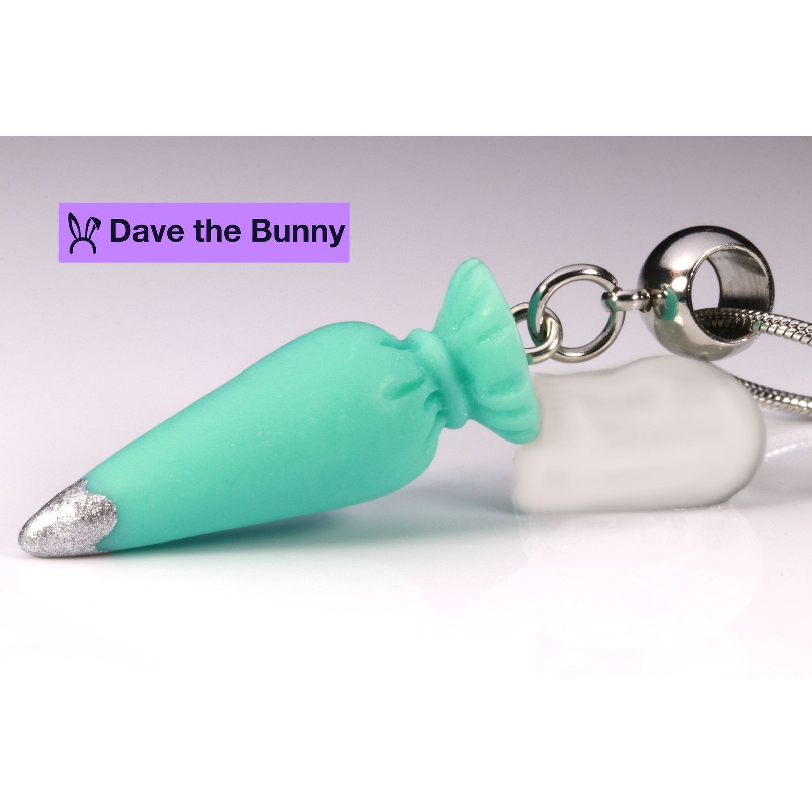 & Other Stories Cake Decorator Charm - Baker Charms for Pastry Chefs Size ONE SIZE - 3 Thumbnail