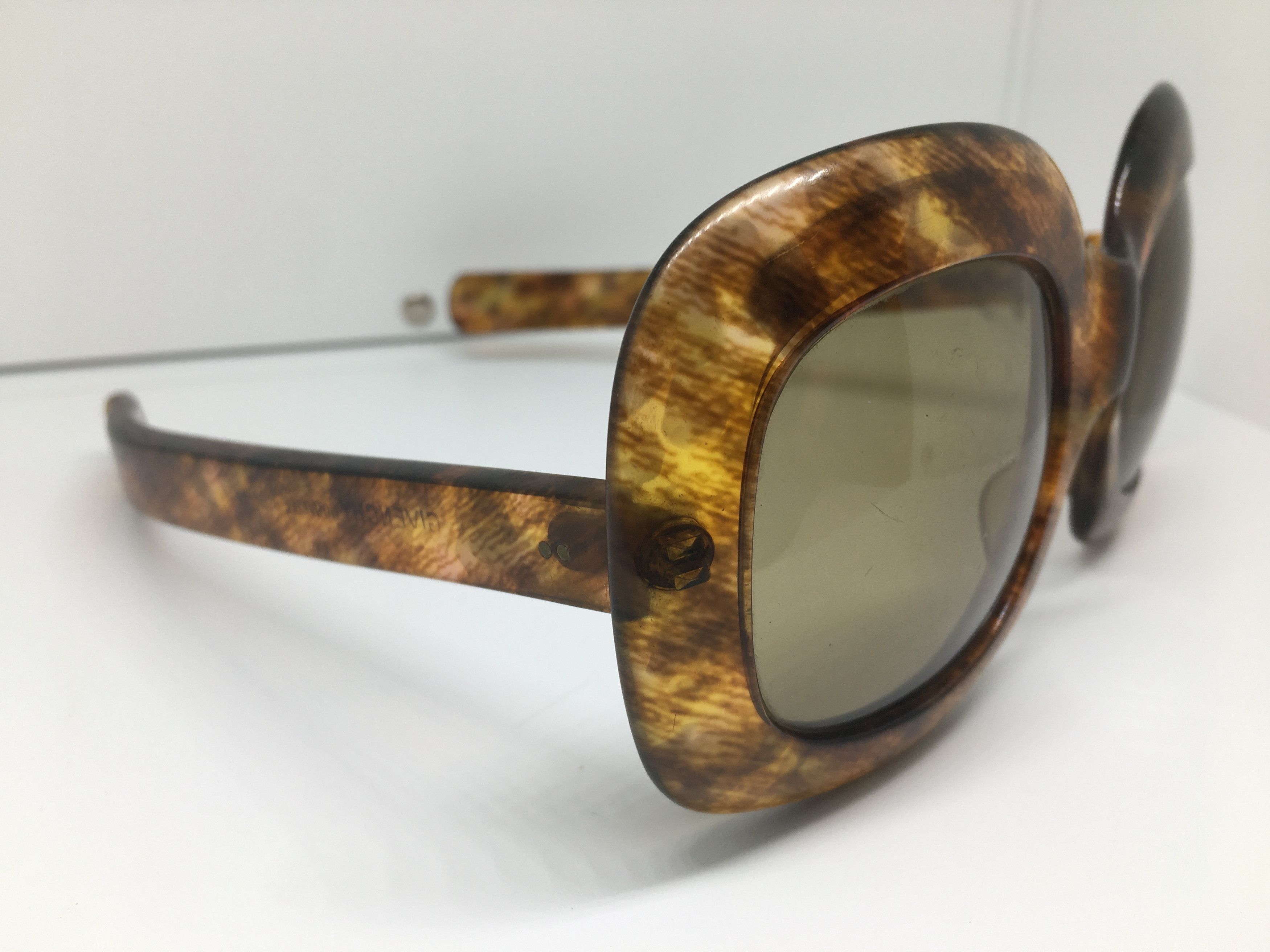 Givenchy GIVENCHY NOUVELLE BOUTIQUE COUTURE LUNETTES DE SOLEIL Size ONE SIZE - 2 Thumbnail