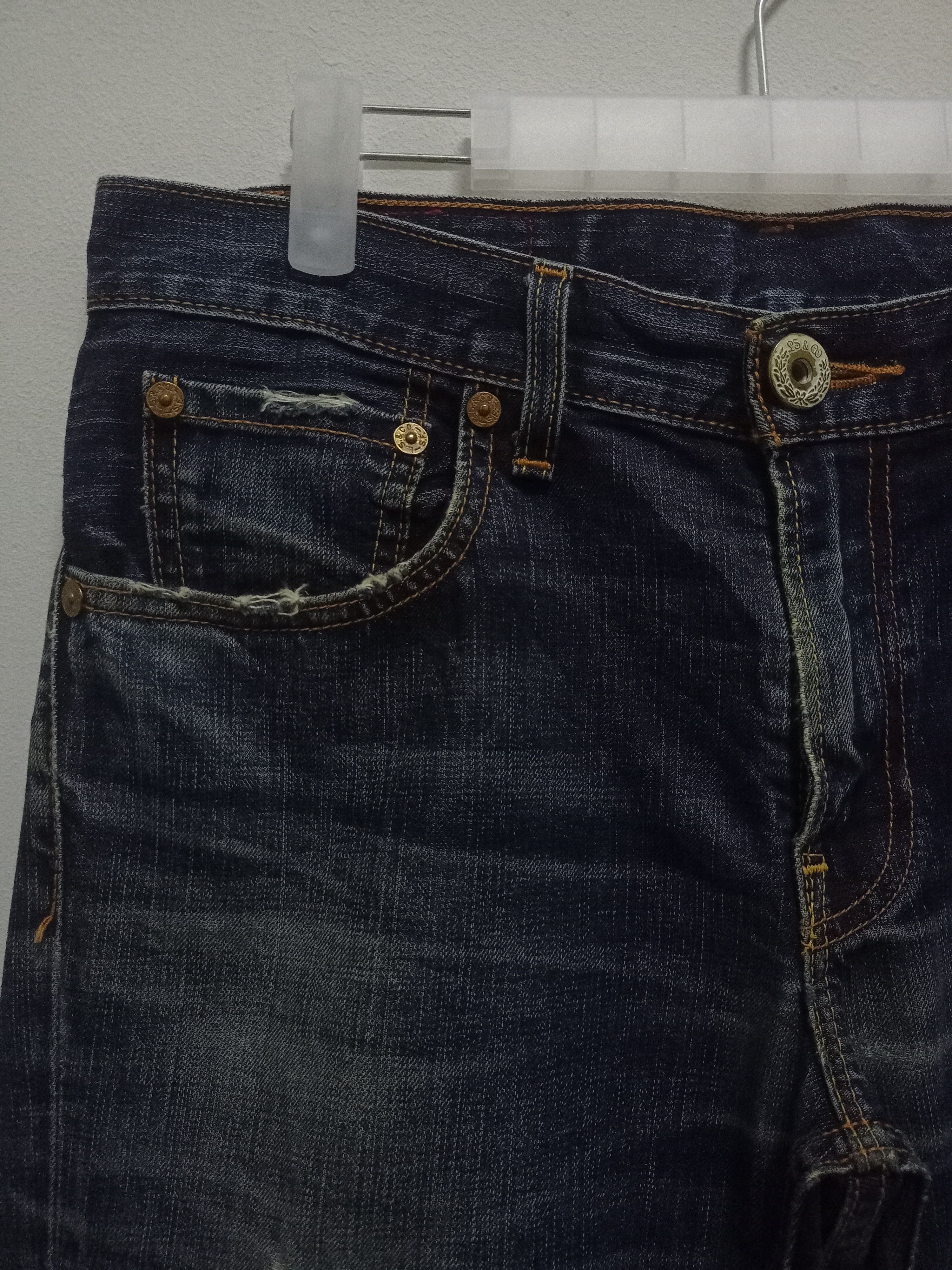 Levi's Vintage 90s Levis 502 Mud Wash Distressed Loose Jeans 32x30 Size US 32 / EU 48 - 4 Thumbnail