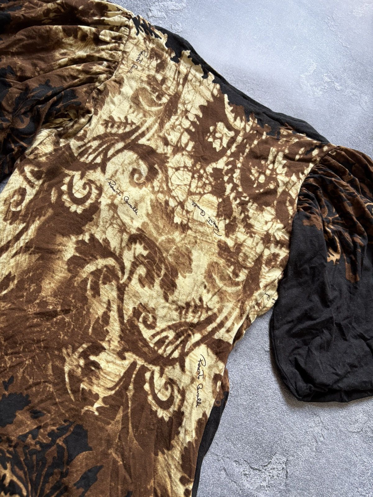 Roberto Cavalli Vintage 00s Roberto Cavalli Luxury Printed Viscose Blouse Size S / US 4 / IT 40 - 15 Thumbnail