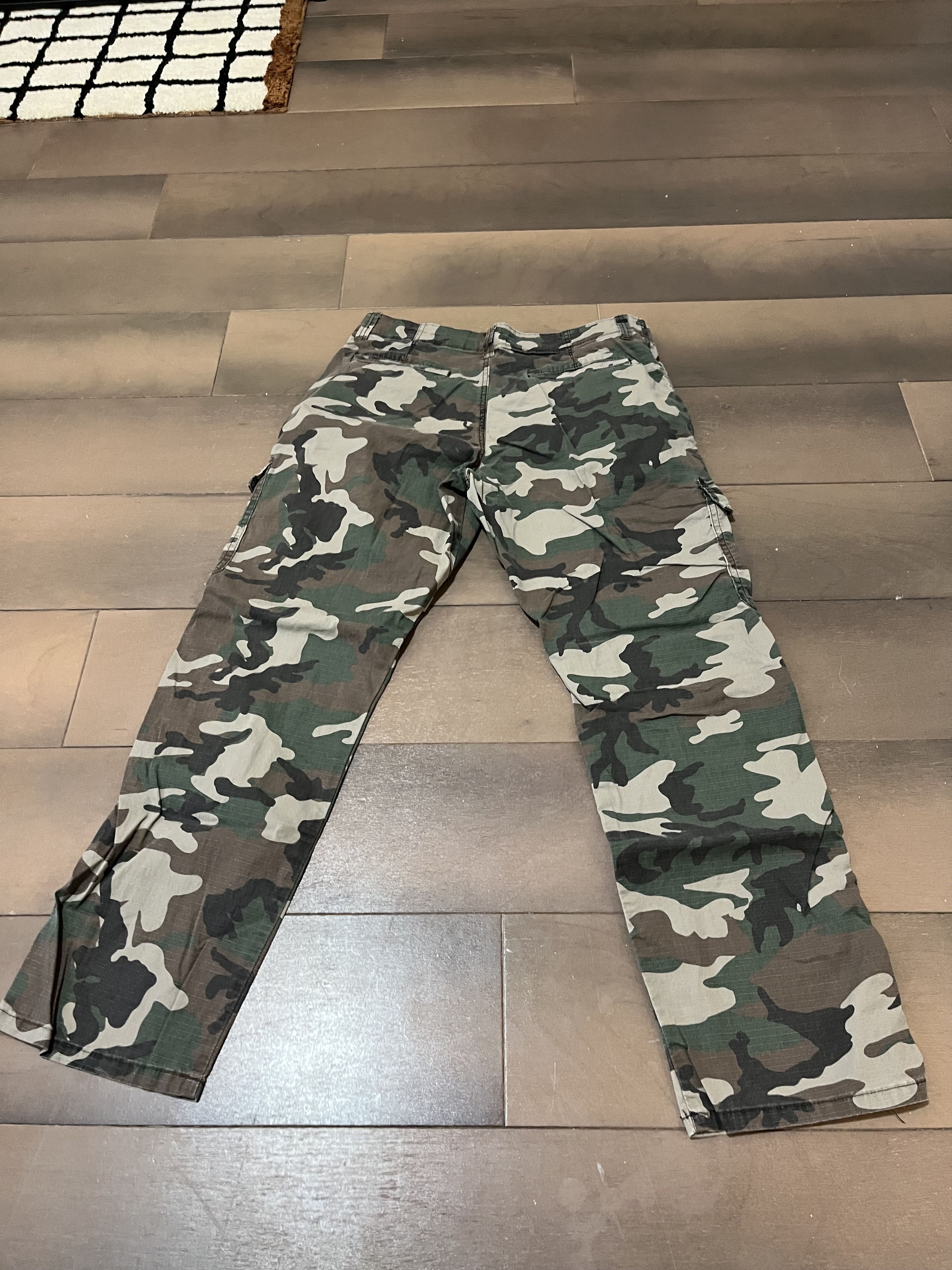Wrangler Wrangler Camo Straight Cargo Pants Size US 33 - 3 Thumbnail