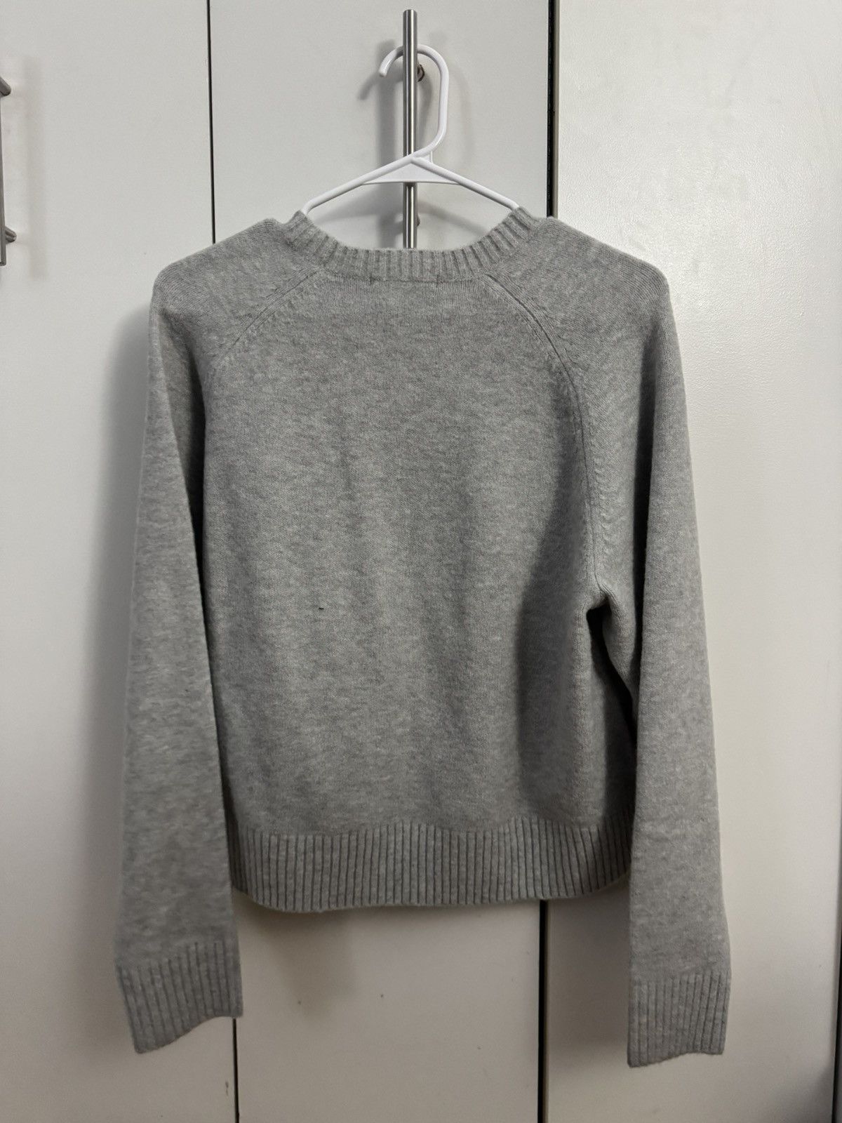 Uniqlo Uniqlo souffle yarn light grey crew neck sweater Size S / US 4 / IT 40 - 5 Thumbnail