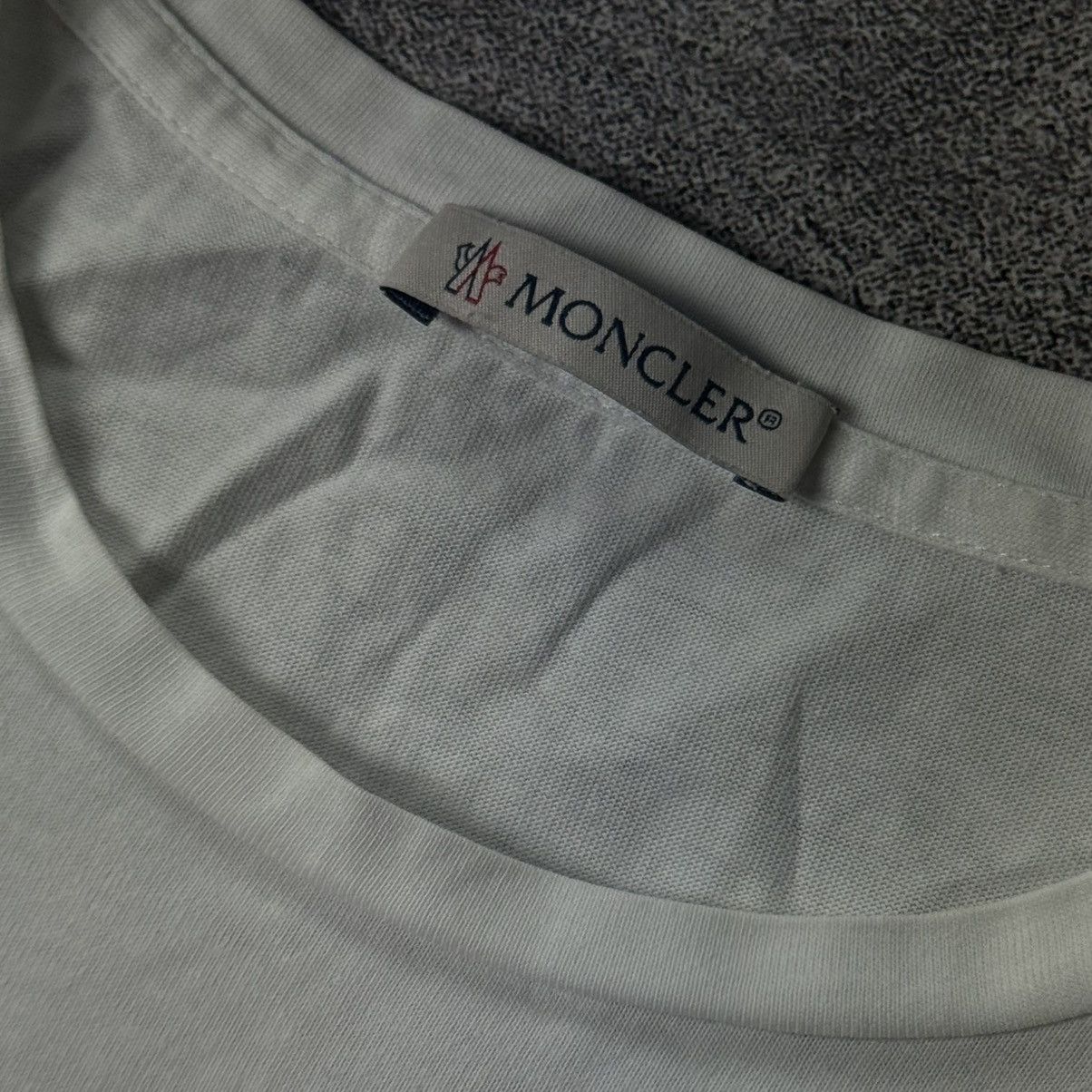 Moncler Moncler T-Shirt Size XS / US 0-2 / IT 36-38 - 6 Thumbnail