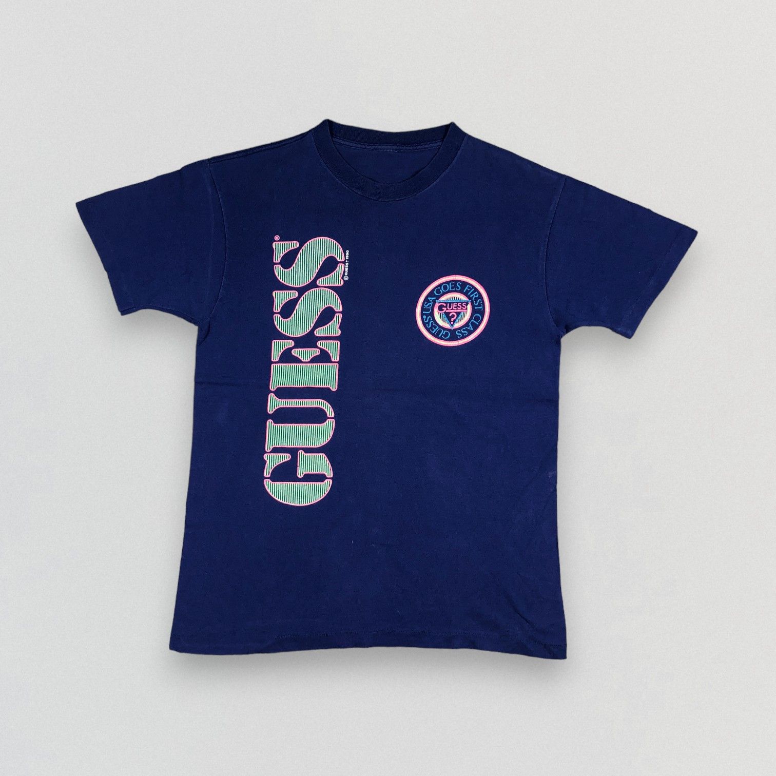 Guess Vintage 90s Guess T-shirt Size US M / EU 48-50 / 2 - 1 Thumbnail