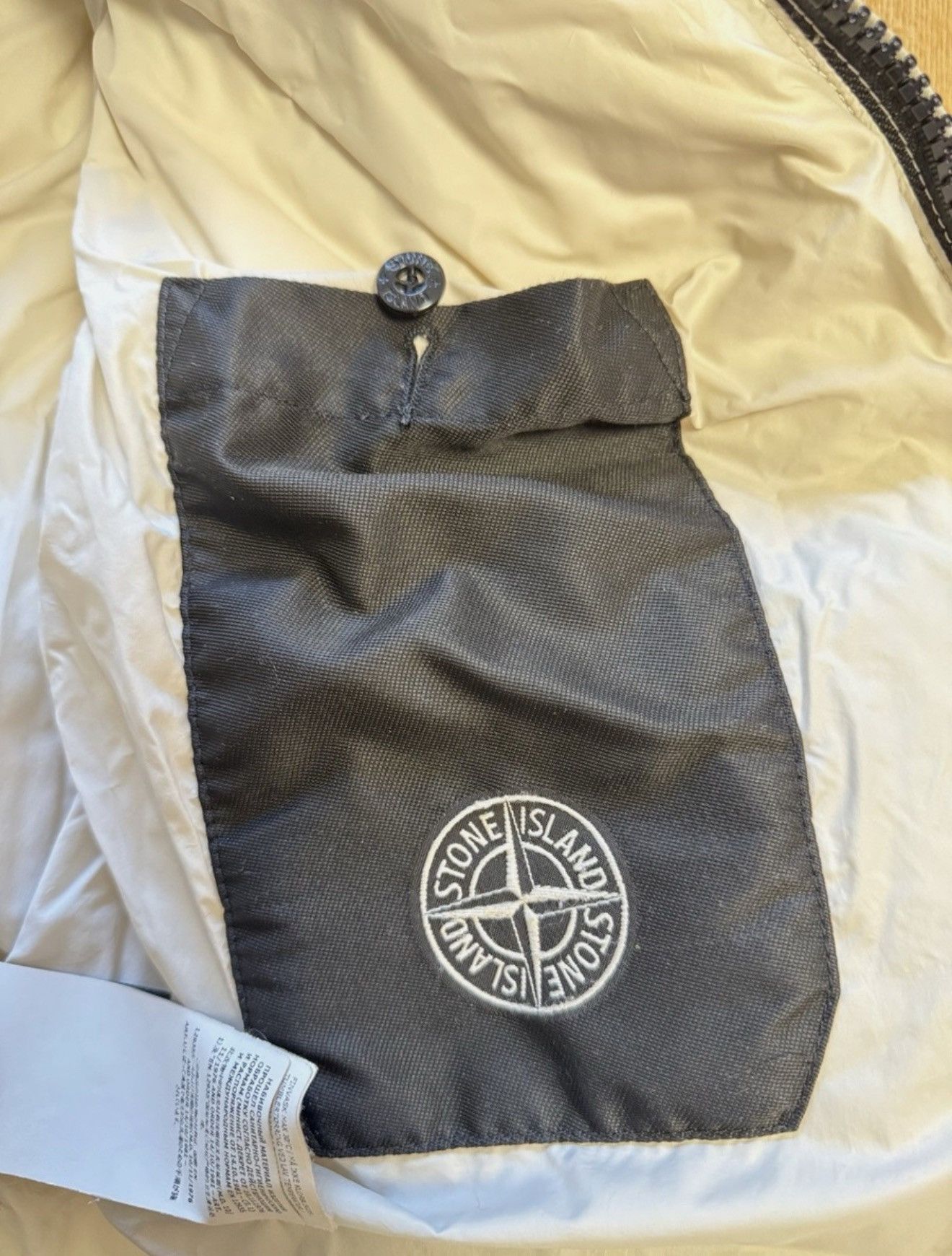 Stone Island Stone Island Down Jacket Unisex Size L Cream 2010 Size US L / EU 52-54 / 3 - 6 Thumbnail