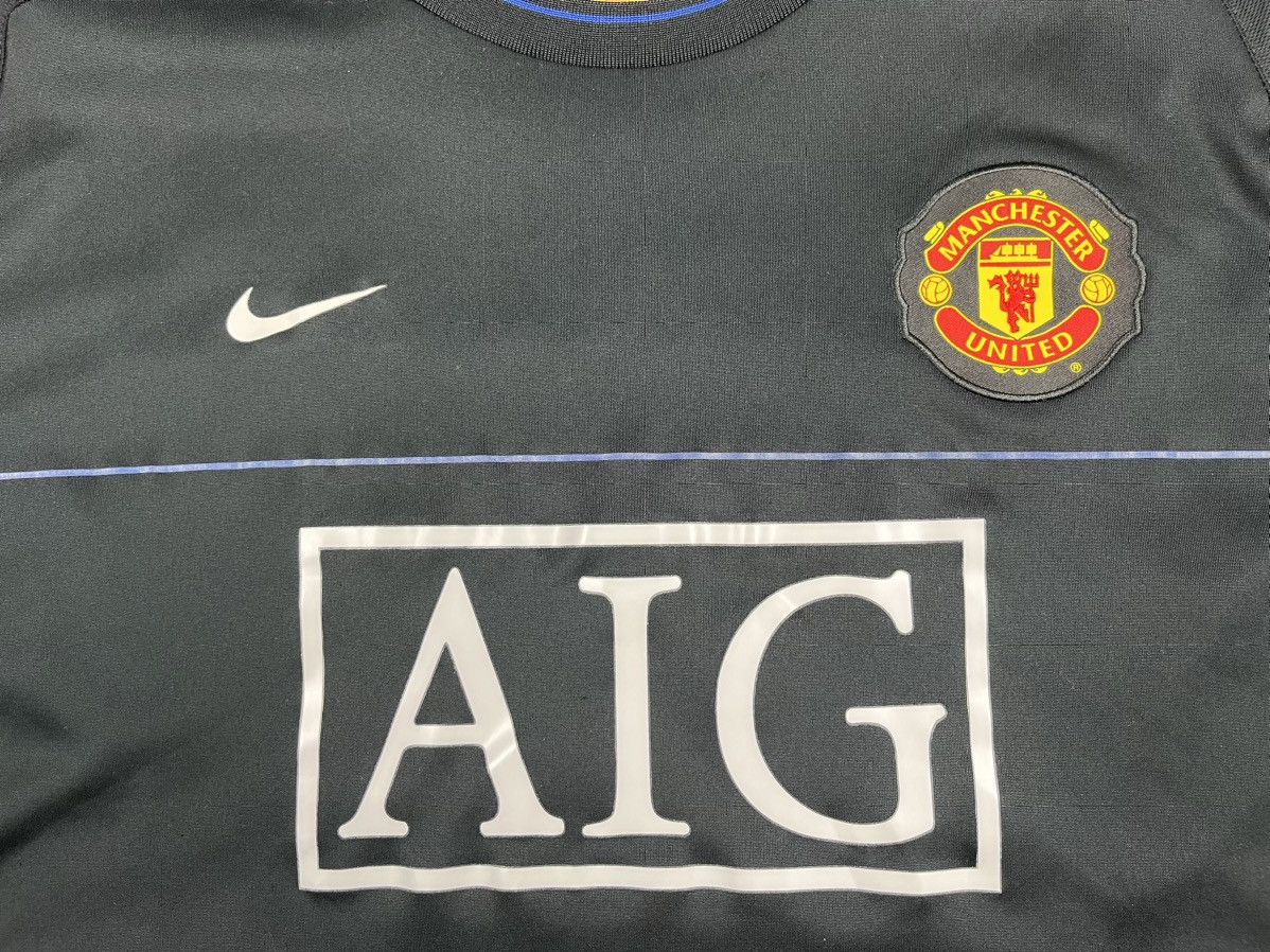 Vintage MANCHESTER UNITED 2008/2009 TRAINING SOCCER JERSEY NIKE Size US XL / EU 56 / 4 - 3 Thumbnail