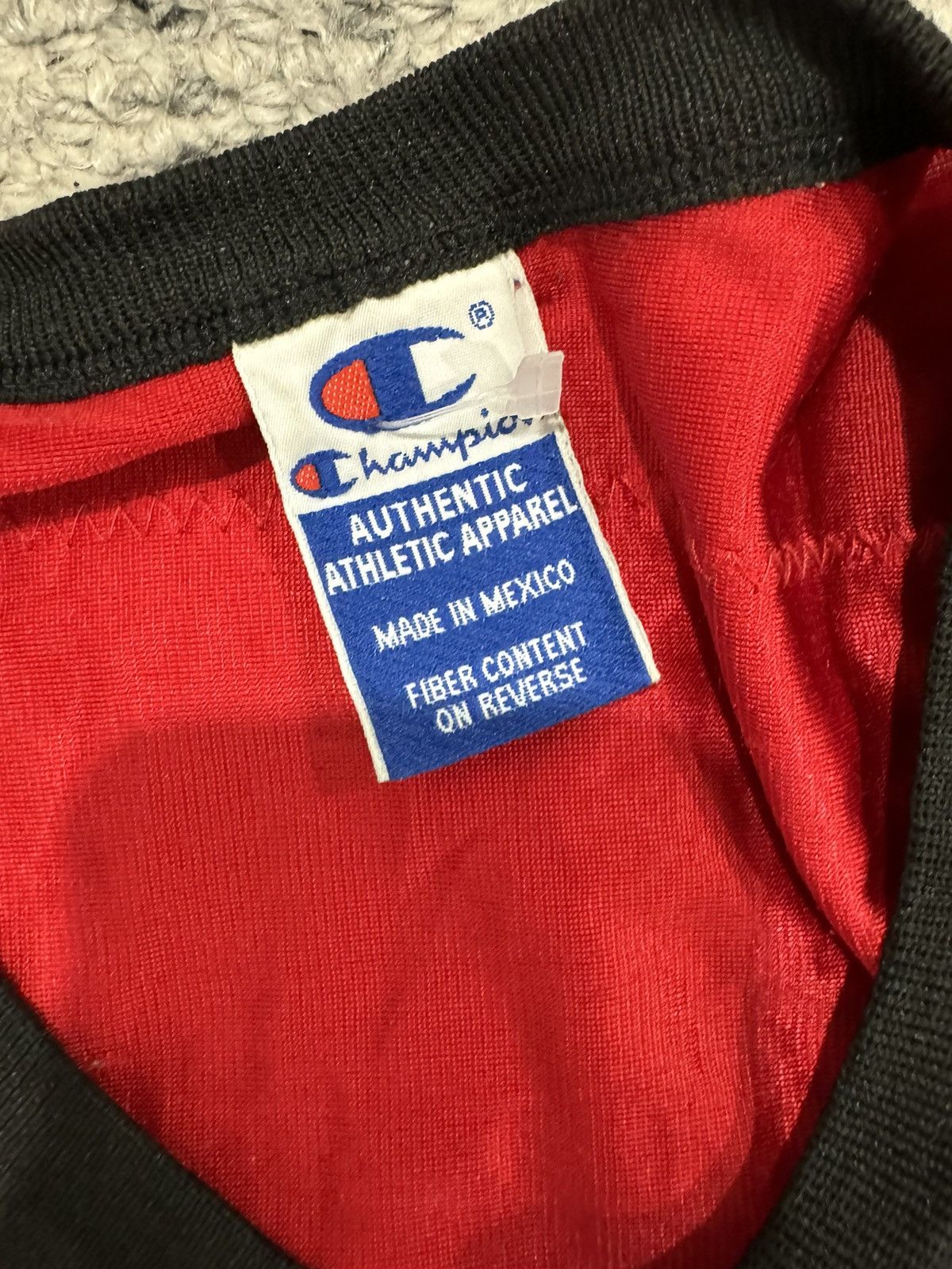 Champion Vintage Buccaneers Jersey Size US S / EU 44-46 / 1 - 3 Thumbnail