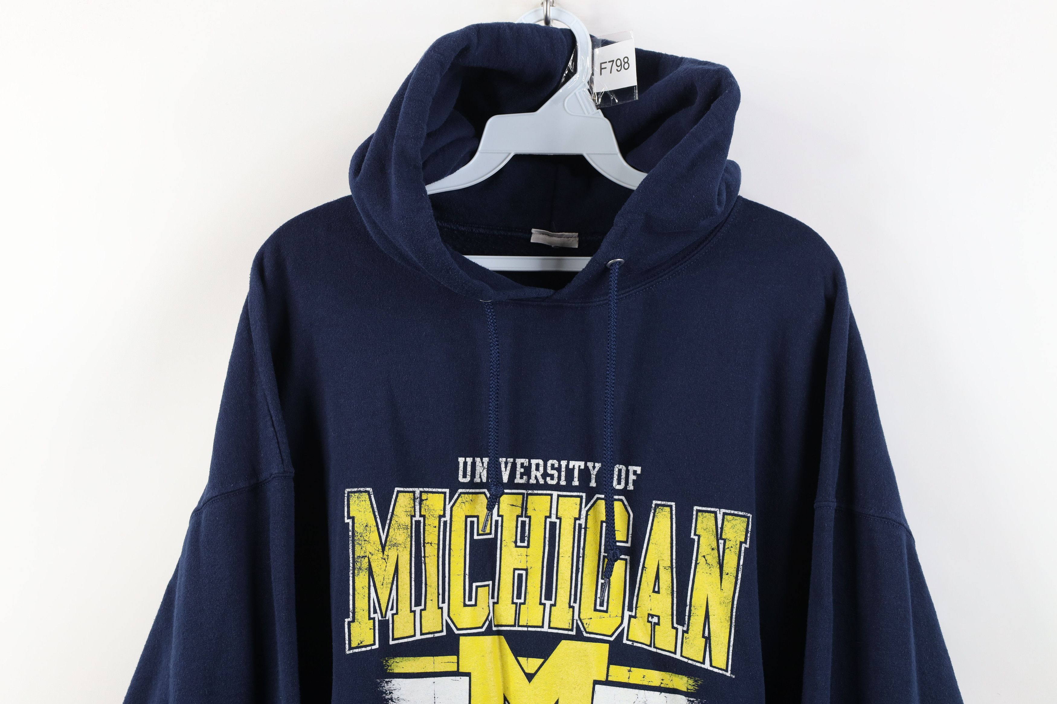 Russell Athletic Vintage Russell Athletic University of Michigan Sweatshirt Size US XXL / EU 58 / 5 - 2 Thumbnail