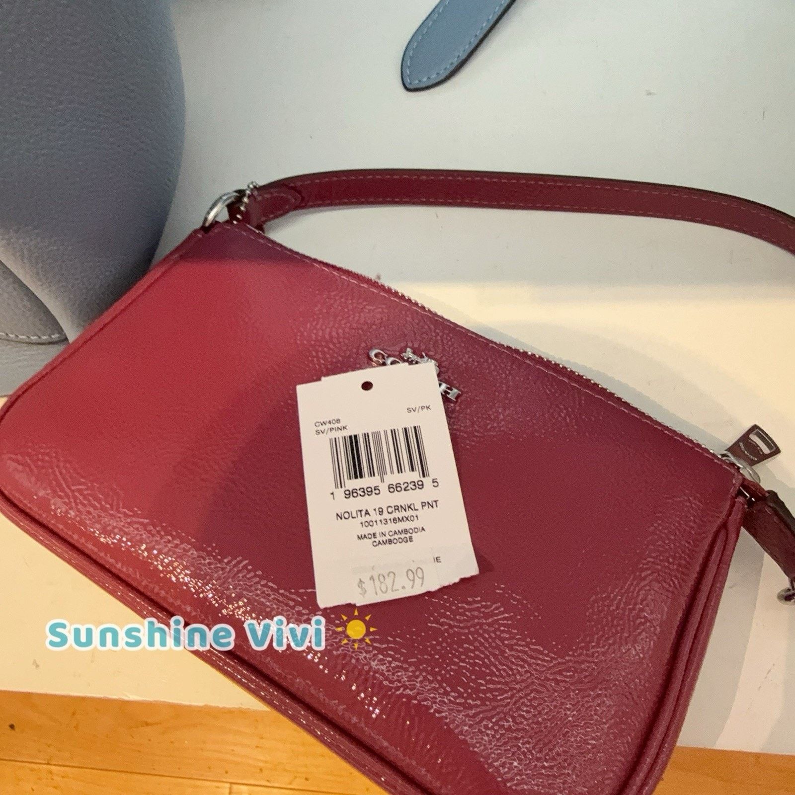 Coach NWT Coach CW408 Nolita 19 Silver /Pink color Size ONE SIZE - 5 Thumbnail