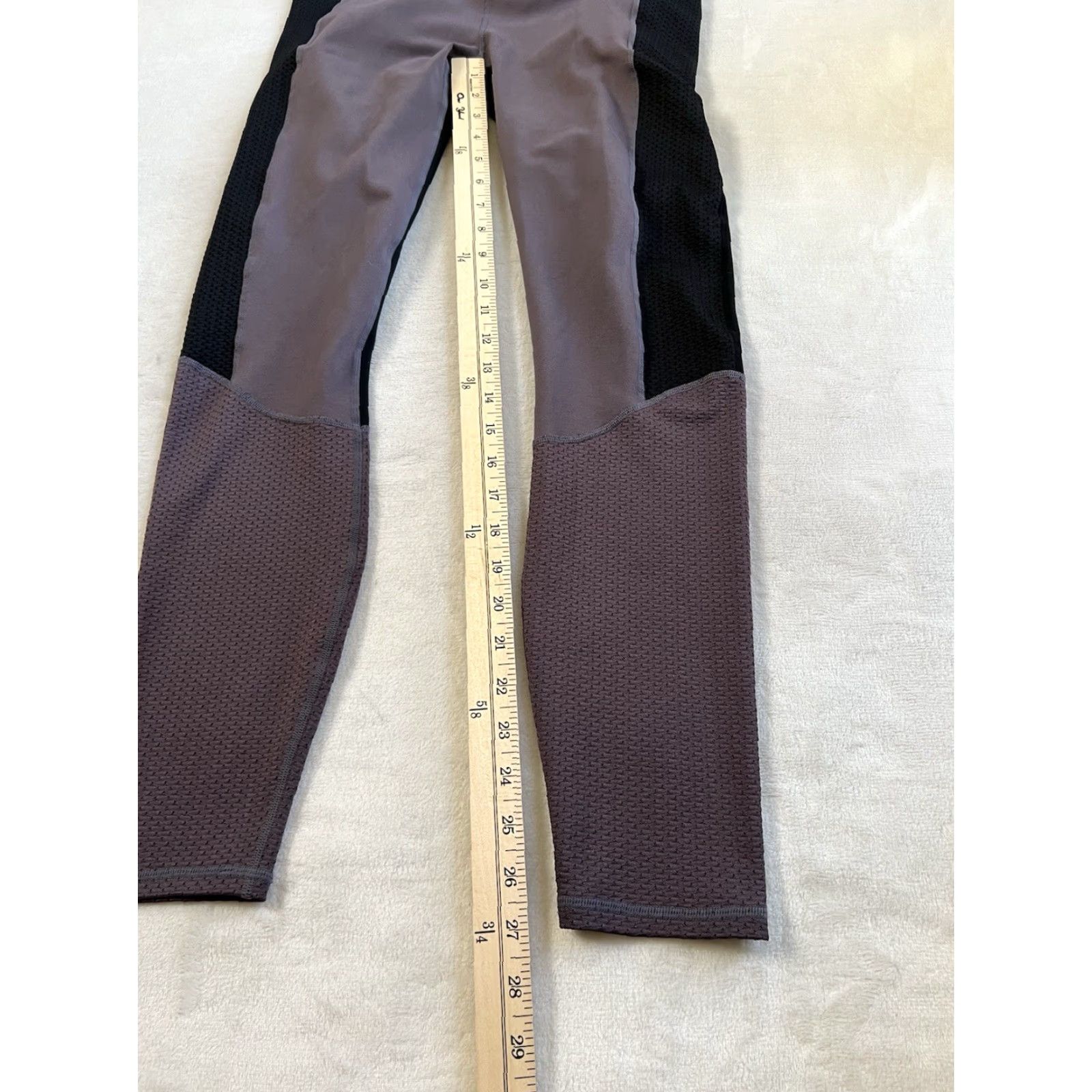 Fabletics Fabletics Leggings Womens Large Purple Athletic Yoga Pants Ankle Breathable Comfort Elastic Waist Gym & Training Running Jogging Walking Yoga Size 36" / US 14 / IT 50 - 2 Thumbnail
